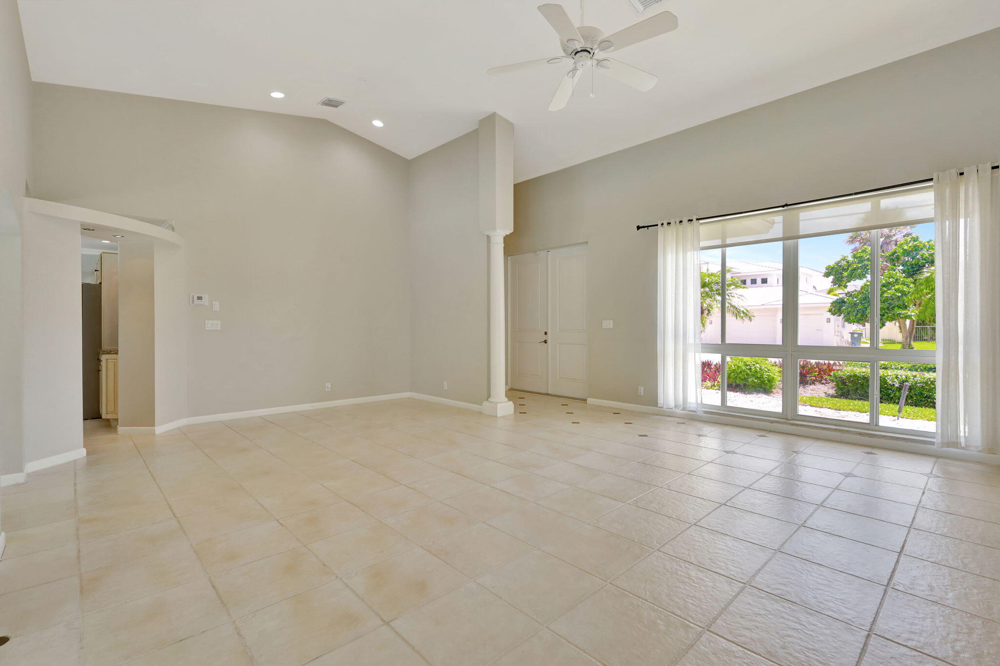 3841 NE 6TH, Boca Raton FL 33431