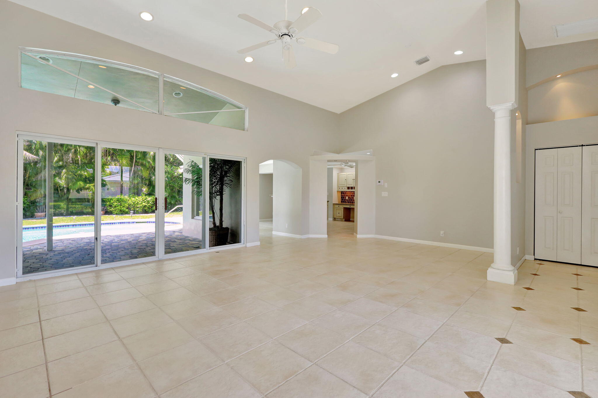 3841 NE 6TH, Boca Raton FL 33431