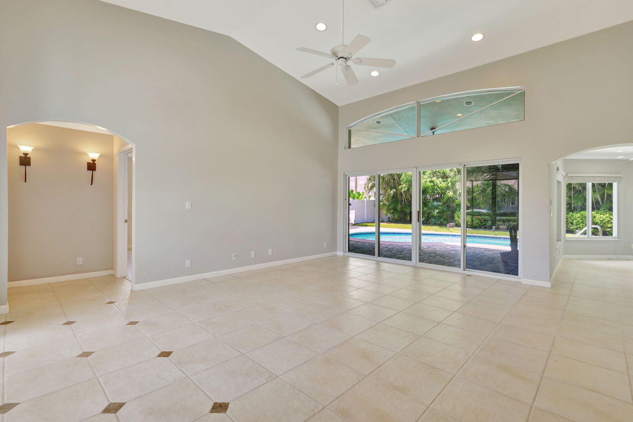 3841 NE 6TH, Boca Raton FL 33431