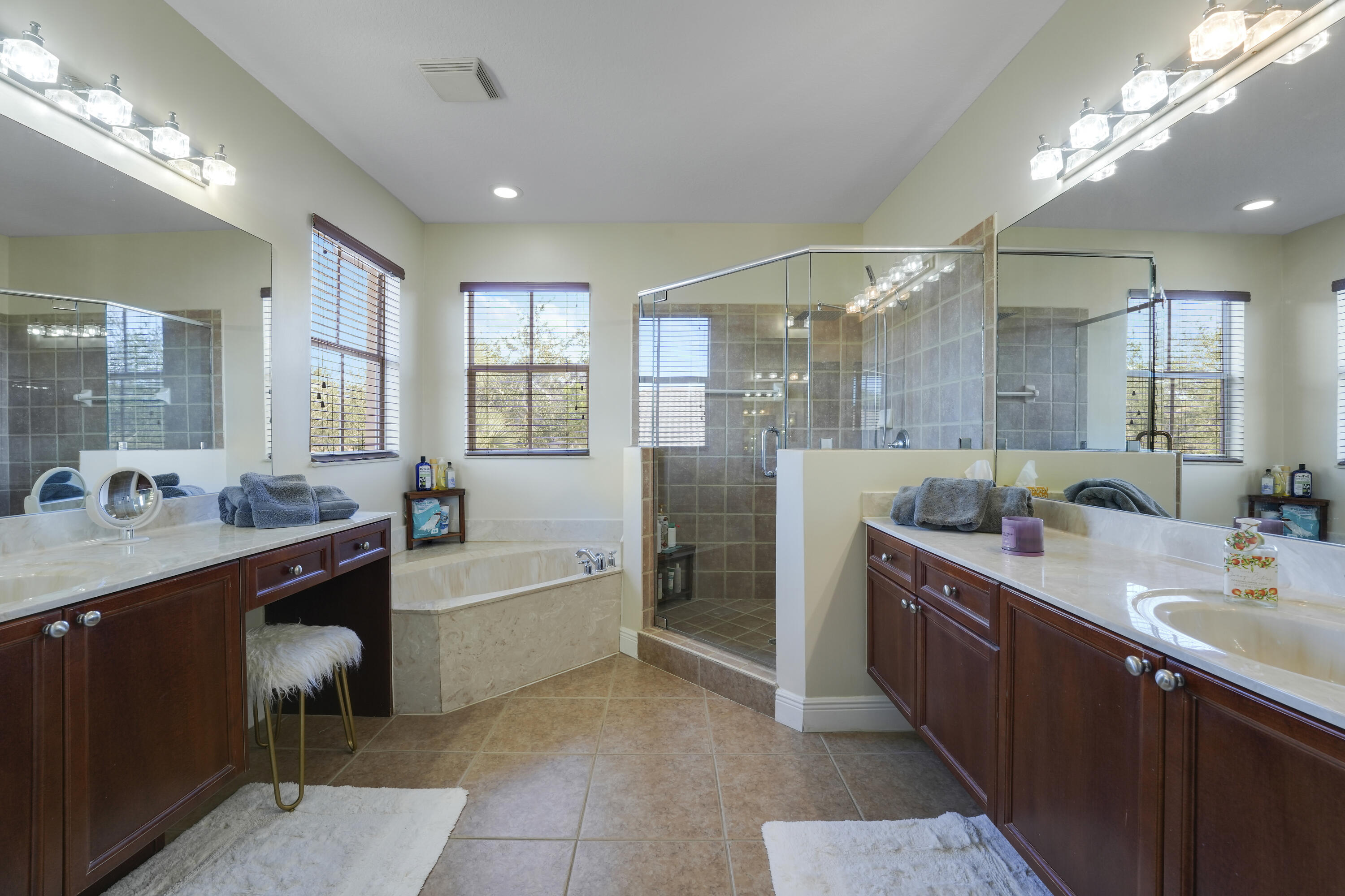8608 PALISADES LAKE, West Palm Beach FL 33411