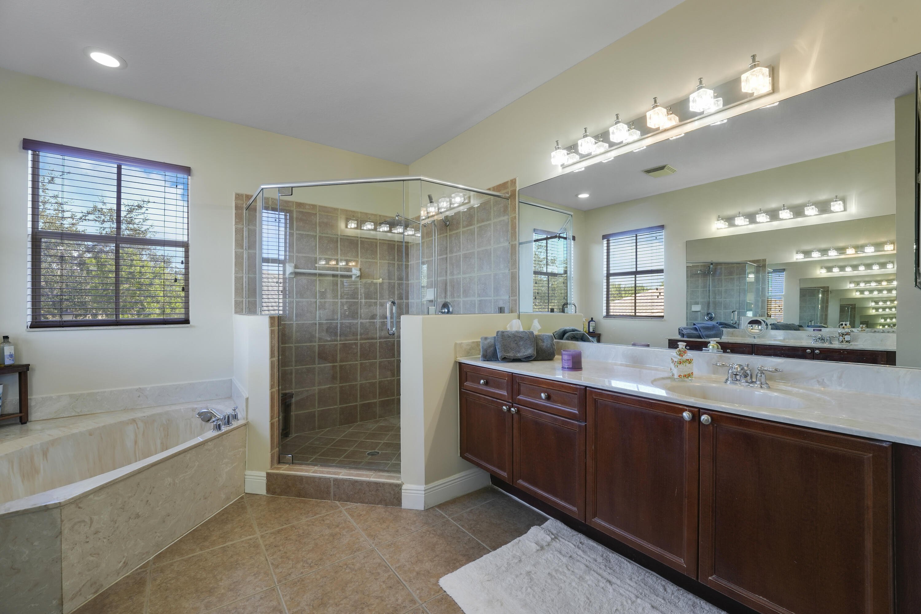 8608 PALISADES LAKE, West Palm Beach FL 33411