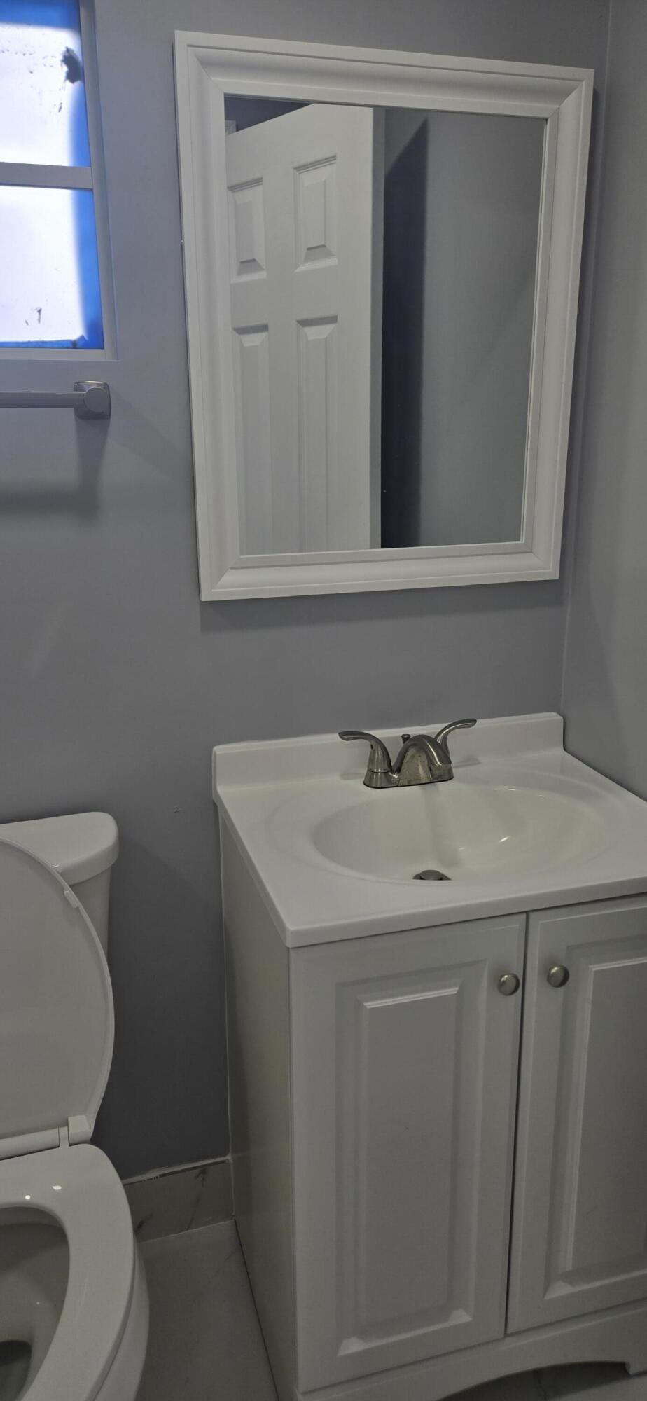 1408 W Broome, Lantana FL 33462