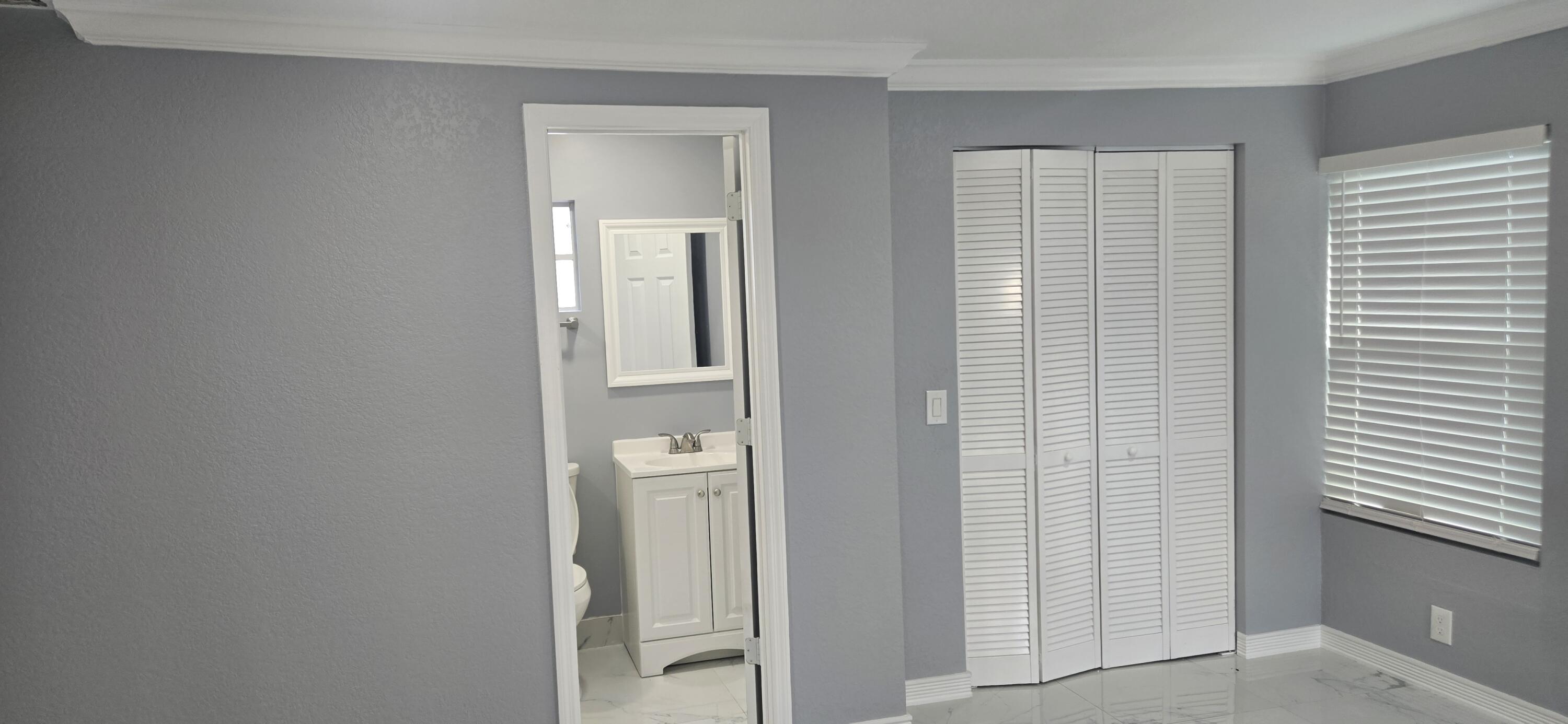1408 W Broome, Lantana FL 33462