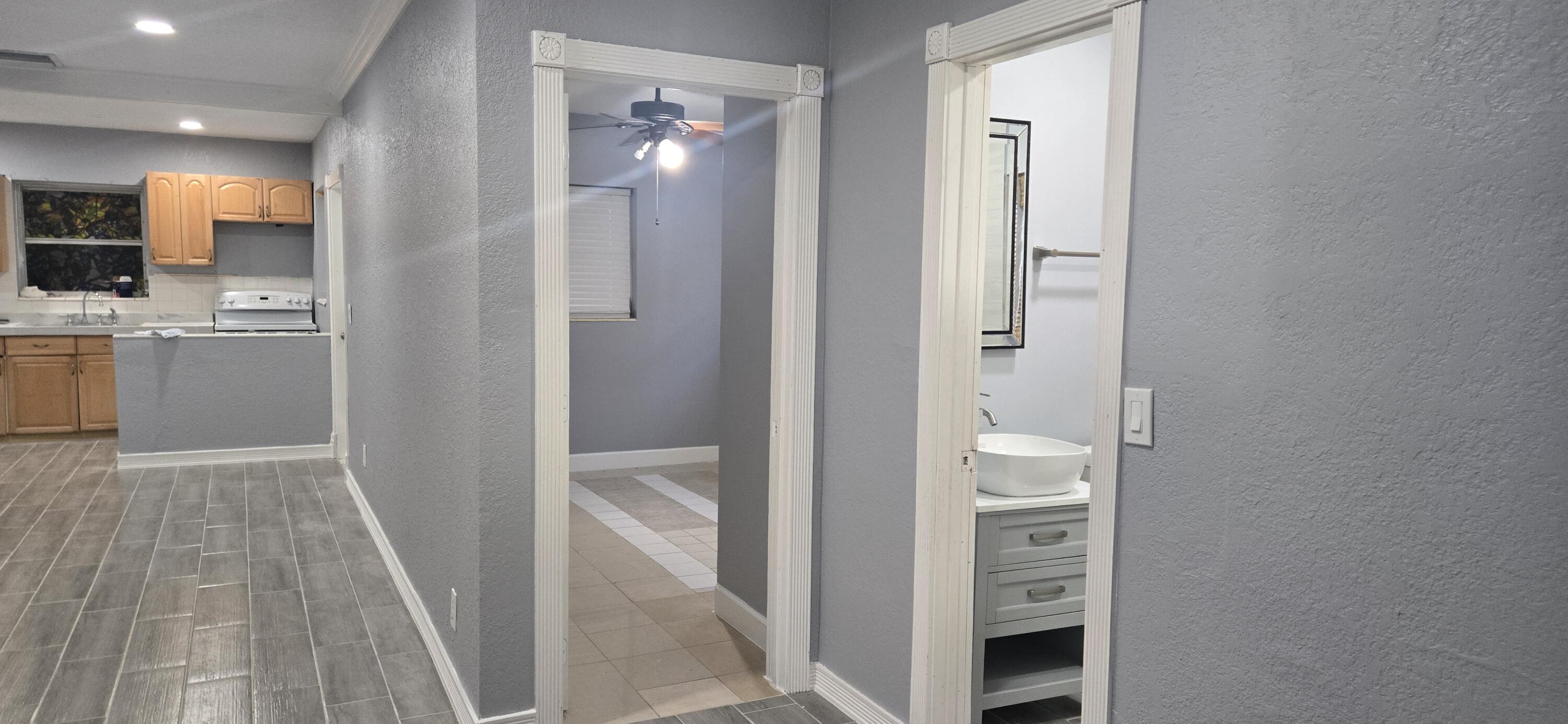 1408 W Broome, Lantana FL 33462