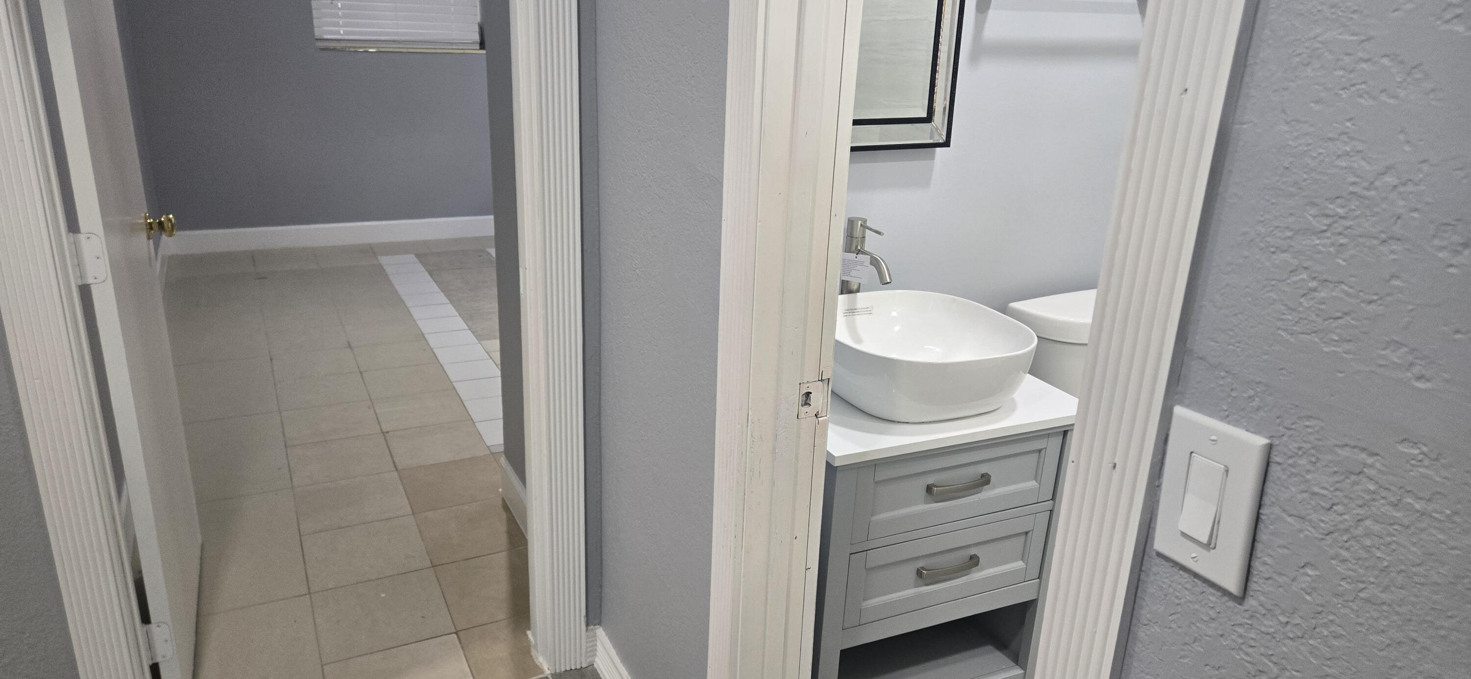 1408 W Broome, Lantana FL 33462