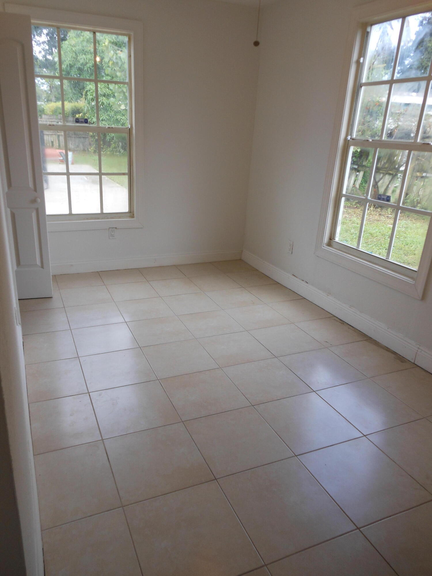 2829 SHAWNEE, West Palm Beach FL 33406