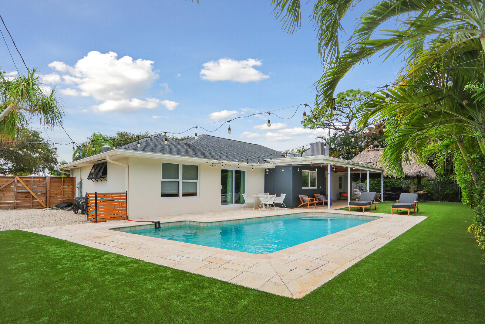 354 COUNTRY CLUB, Tequesta FL 33469