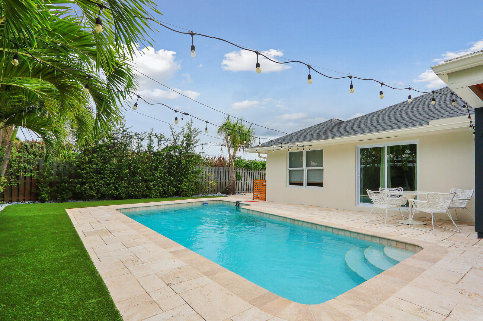 354 COUNTRY CLUB, Tequesta FL 33469
