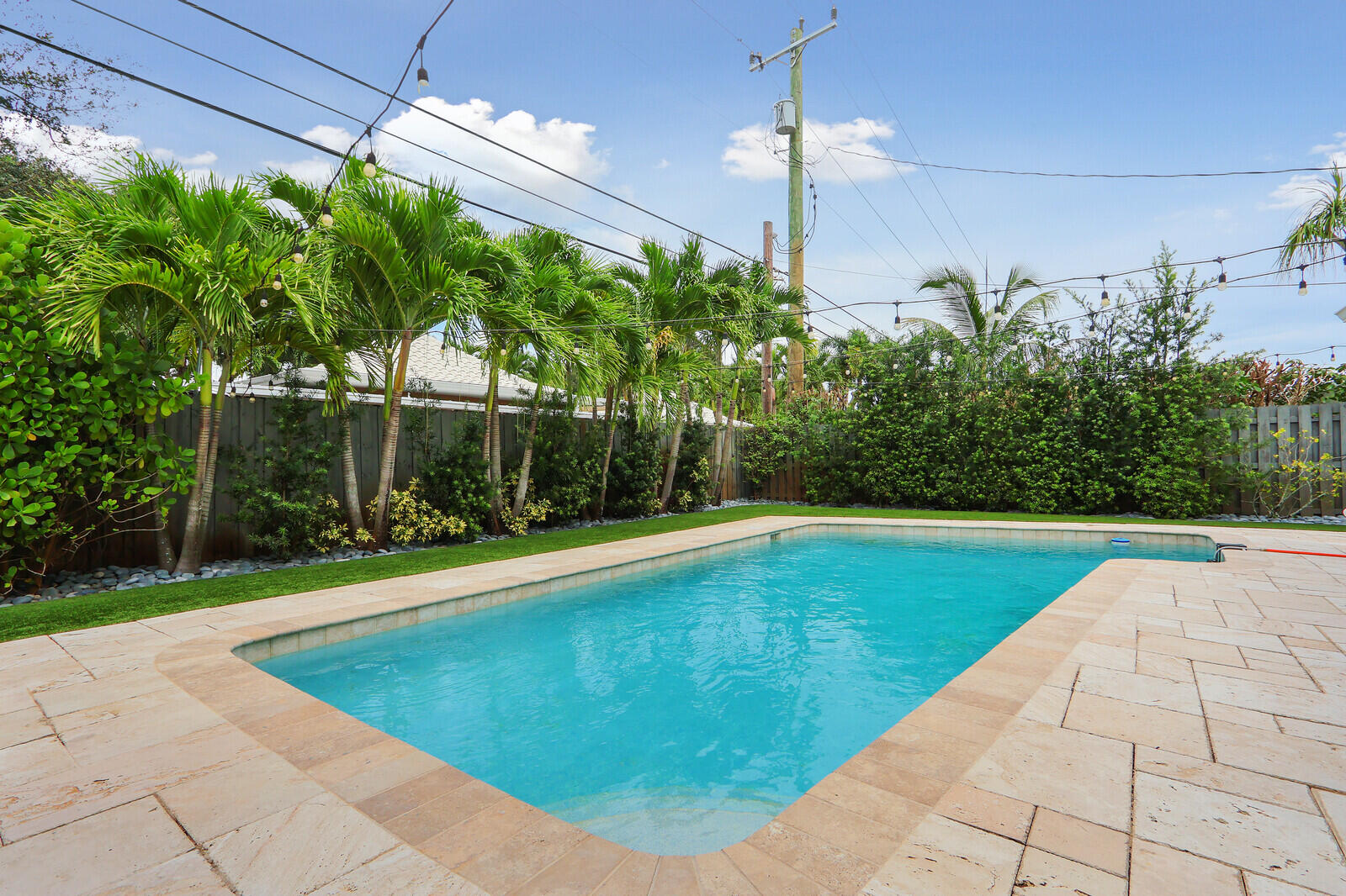 354 COUNTRY CLUB, Tequesta FL 33469