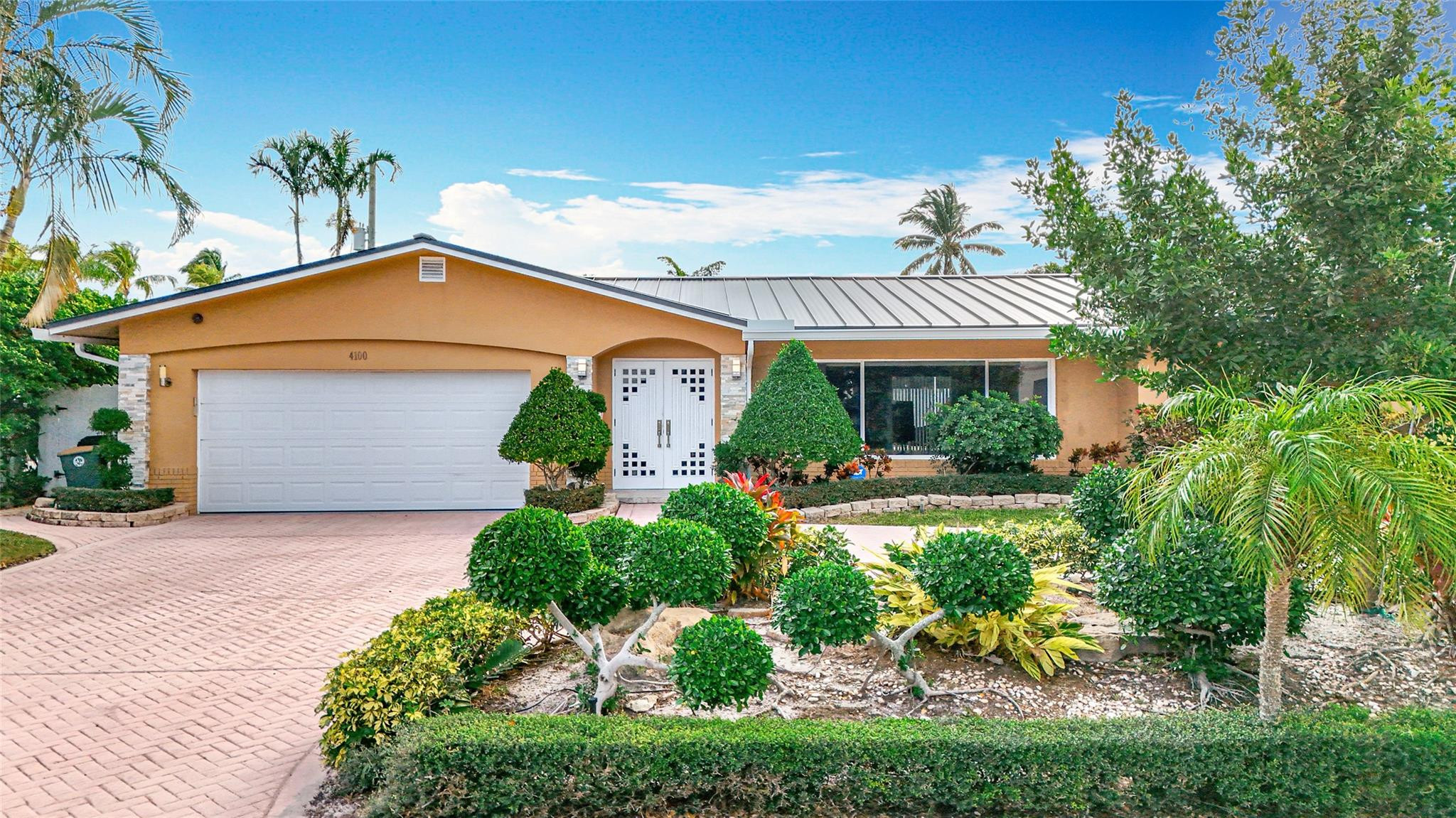4100 NE 25TH, Lighthouse Point FL 33064