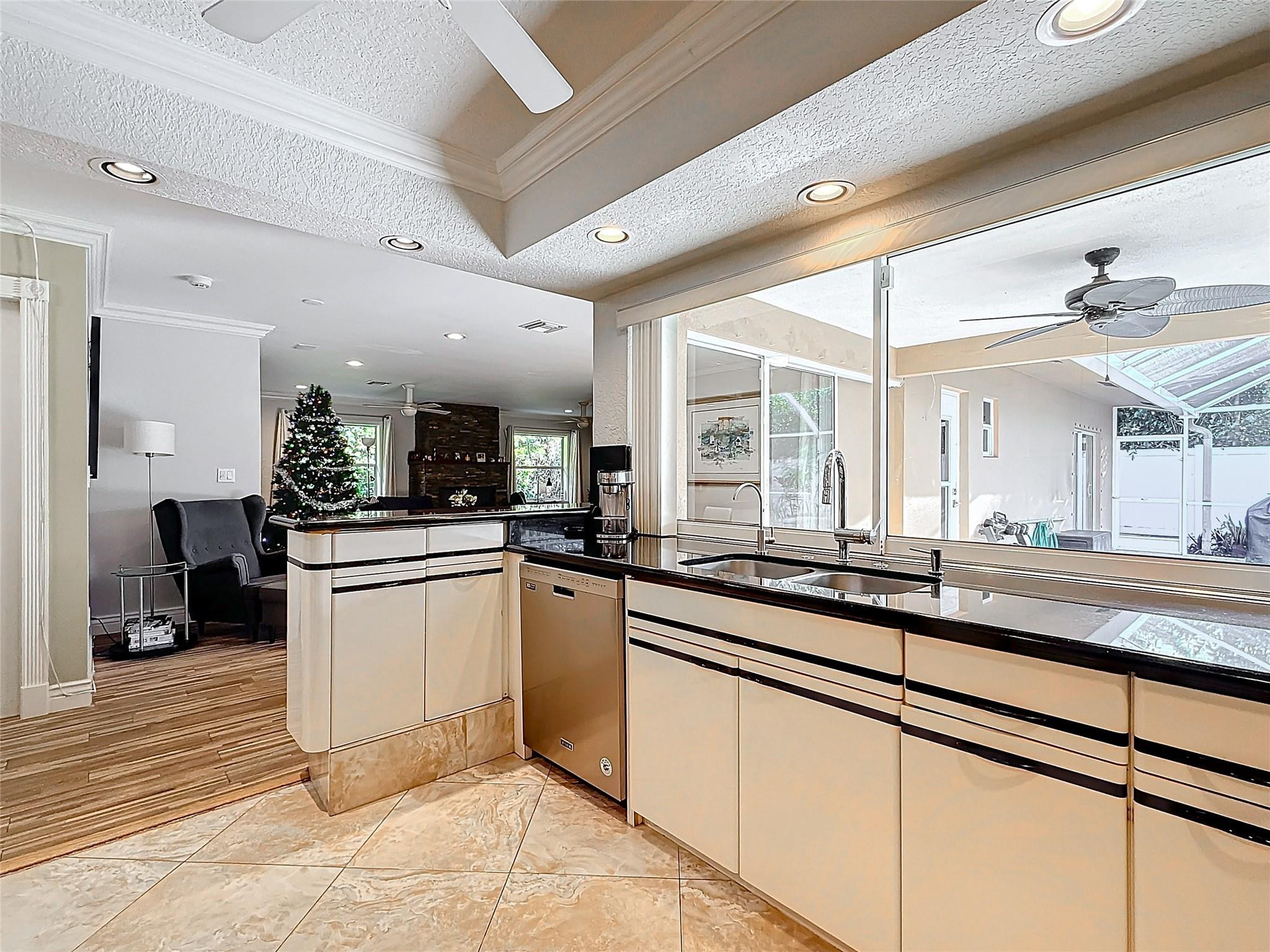 4100 NE 25TH, Lighthouse Point FL 33064
