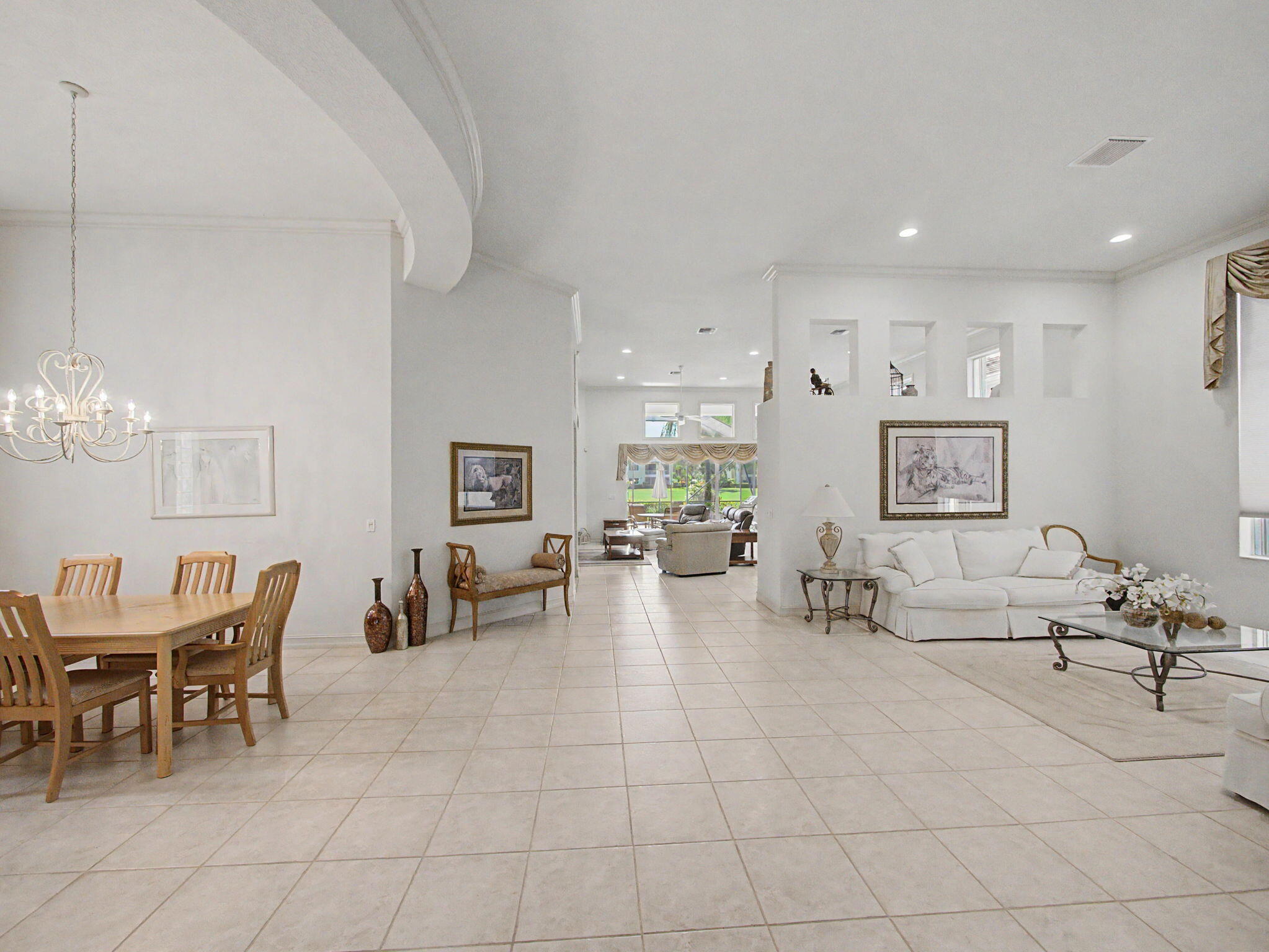 121 ORCHID CAY, Palm Beach Gardens FL 33418