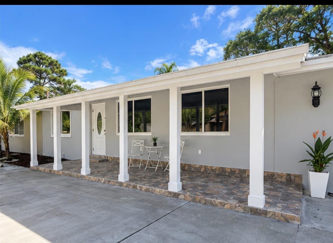 5163 CLUB, Haverhill FL 33415