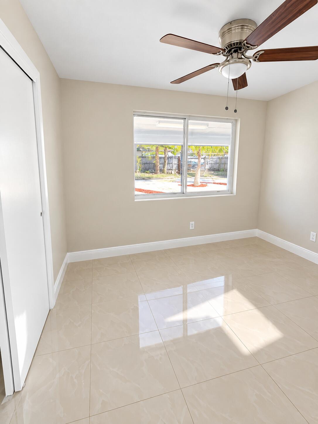 5163 CLUB, Haverhill FL 33415