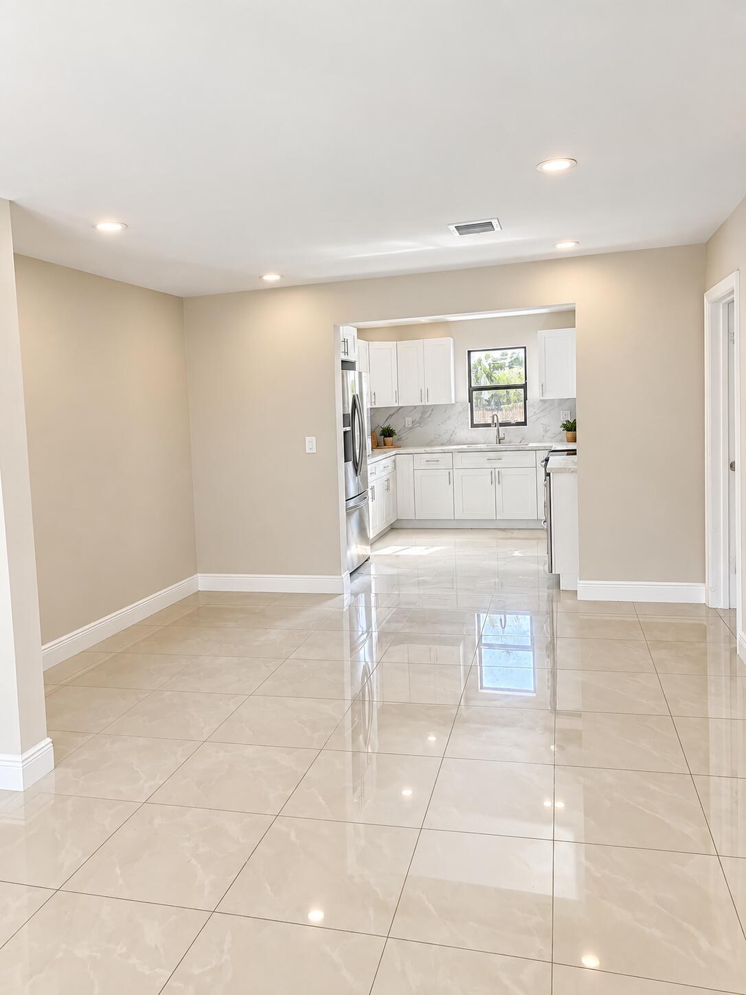 5163 CLUB, Haverhill FL 33415