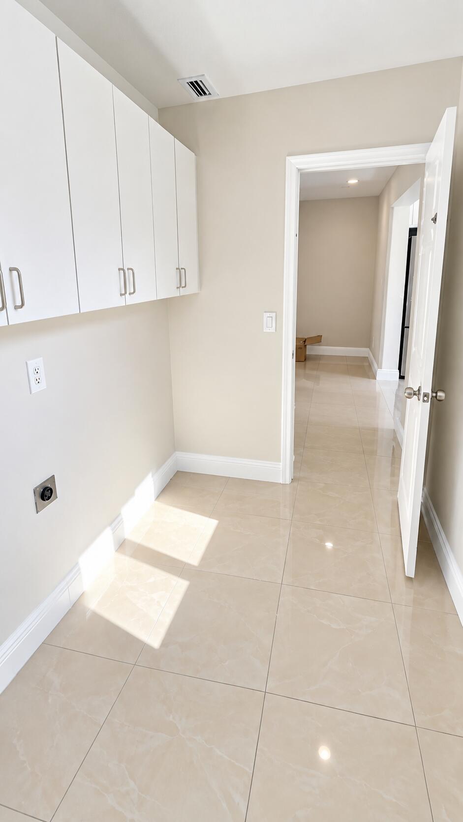 5163 CLUB, Haverhill FL 33415