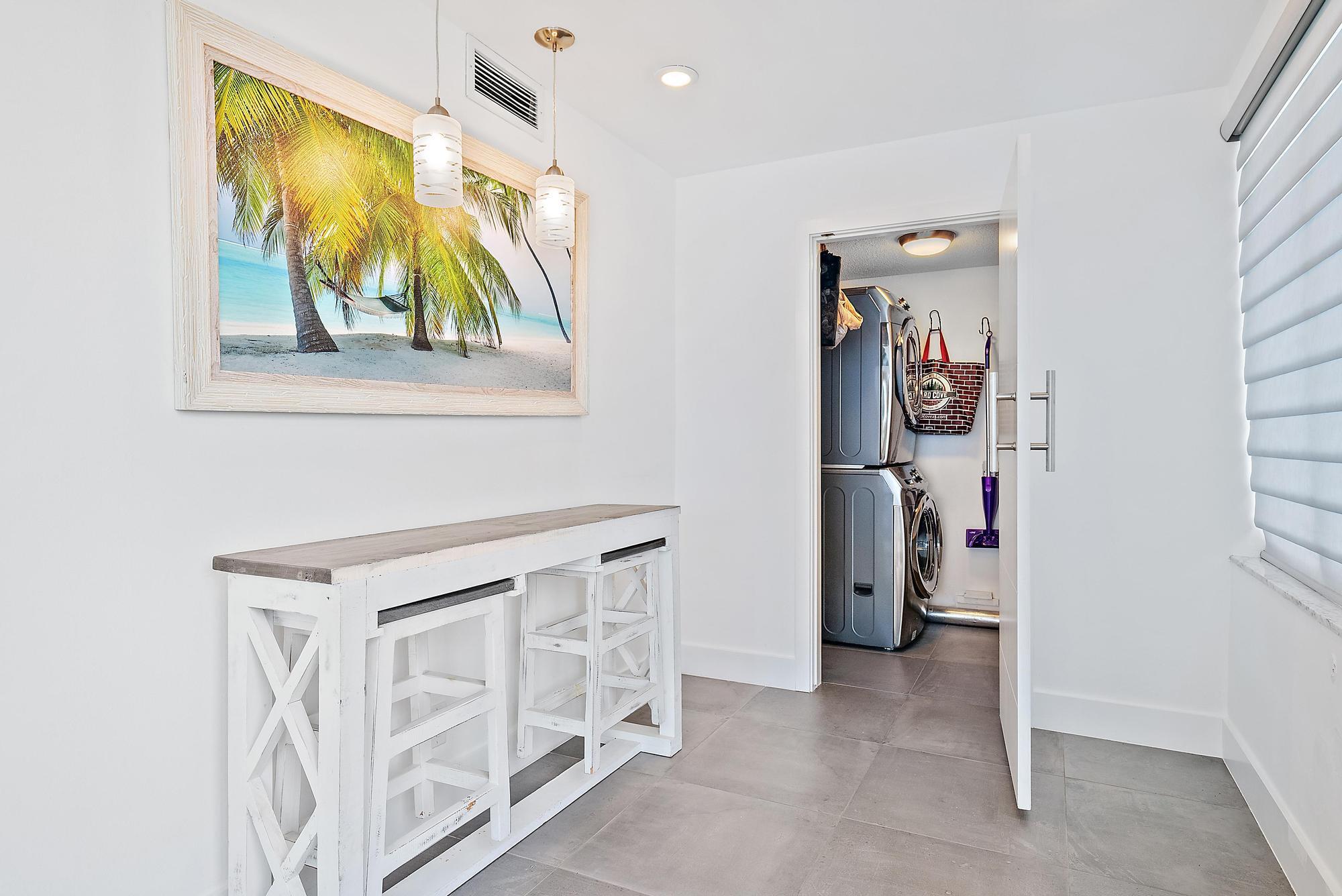 325 S Beach #210, Tequesta FL 33469