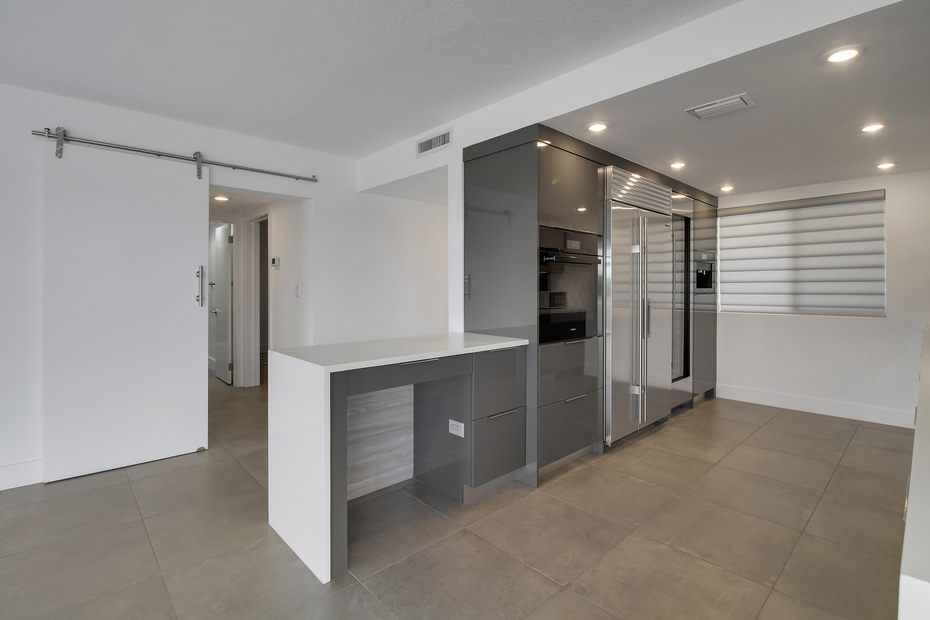 325 S Beach #210, Tequesta FL 33469