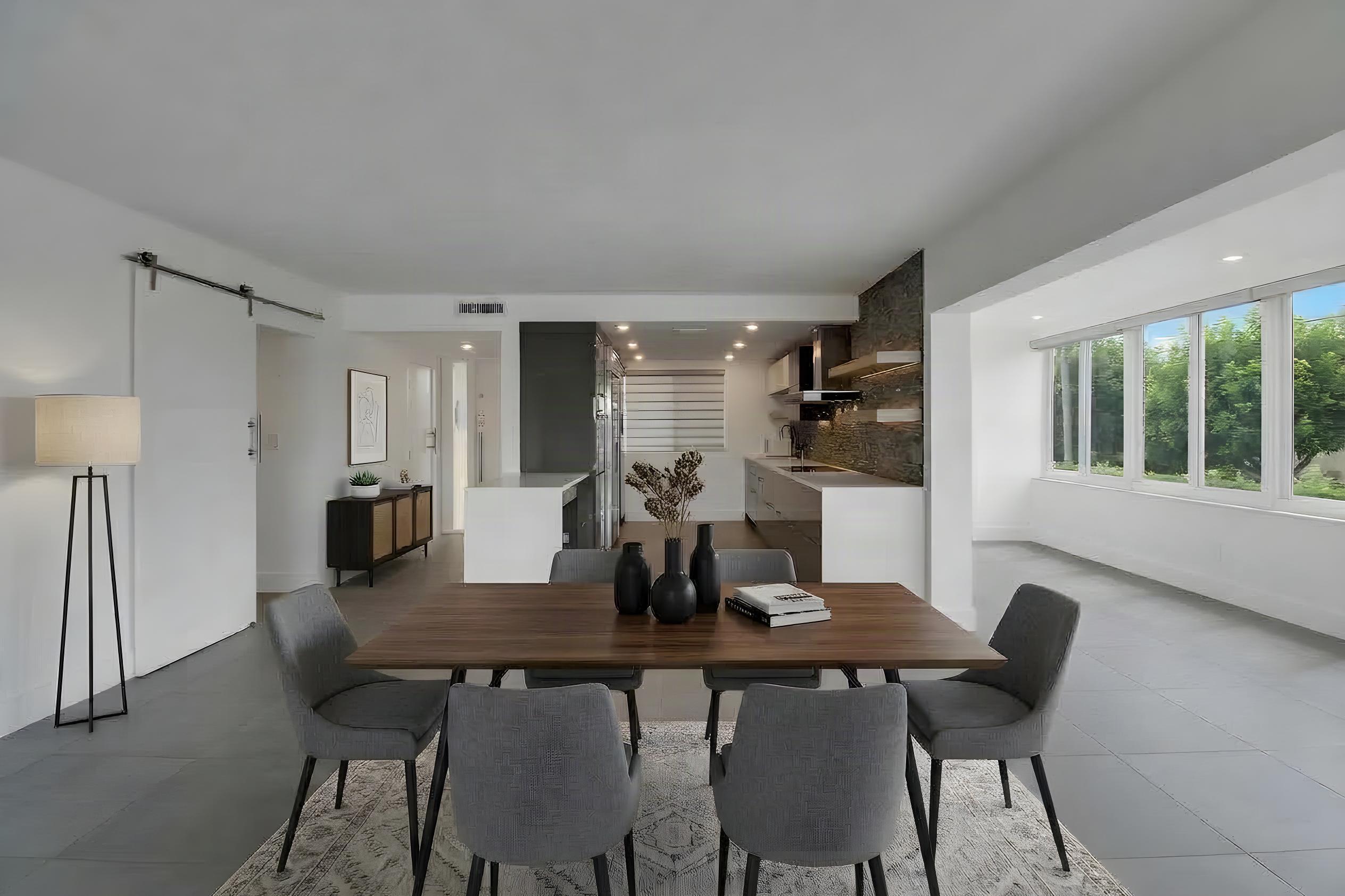 325 S Beach #210, Tequesta FL 33469