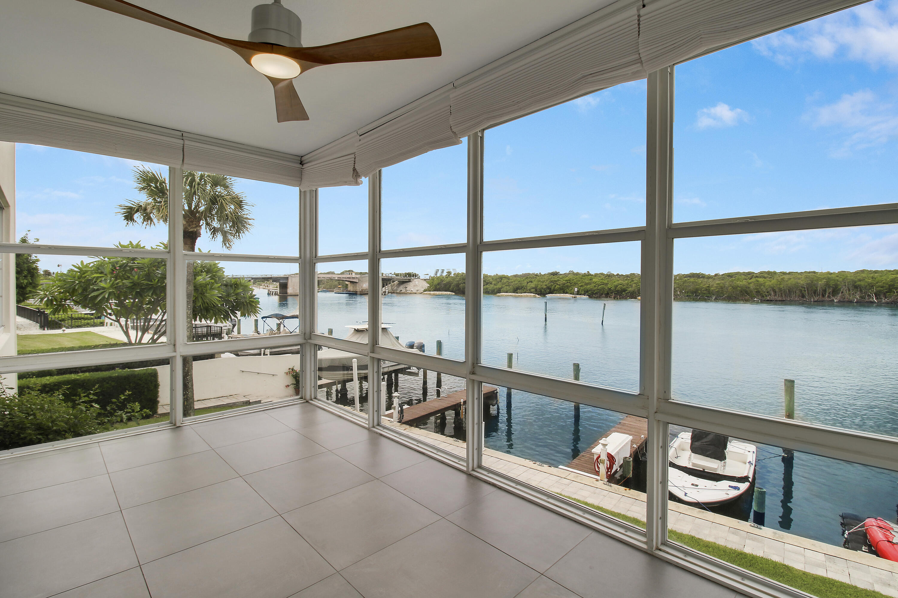 325 S Beach #210, Tequesta FL 33469