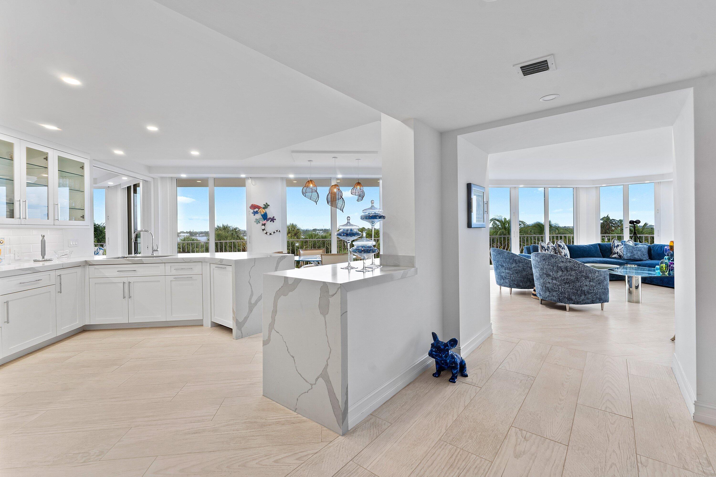 2000 S OCEAN #204S, Palm Beach FL 33480