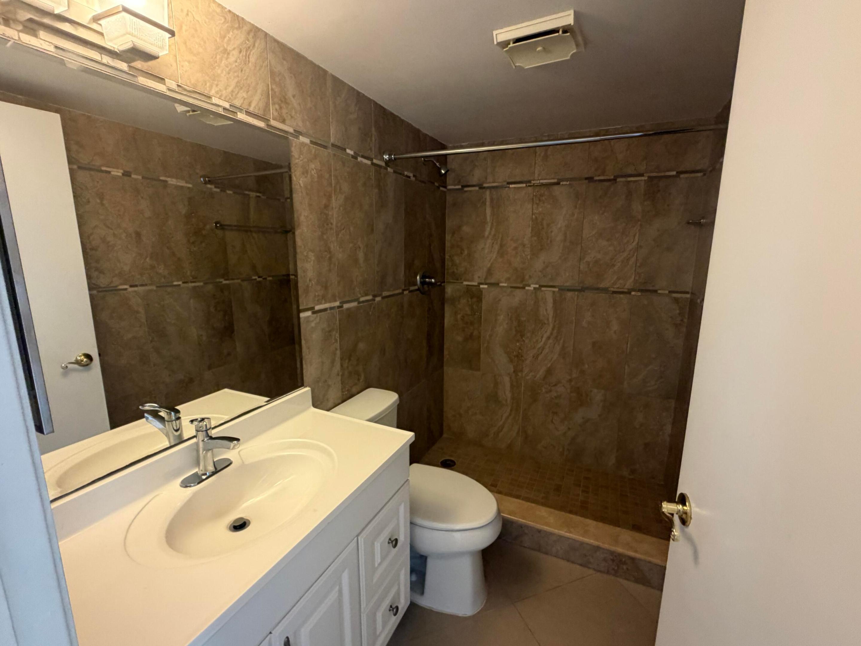 7380 NW 18TH #204, Margate FL 33063