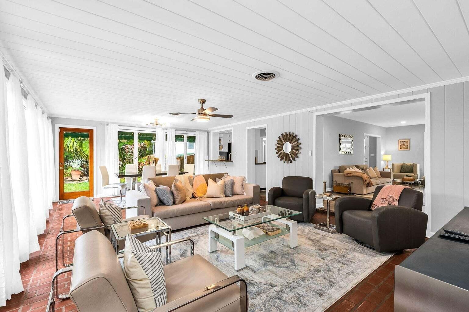 127 MIRAMAR, West Palm Beach FL 33405