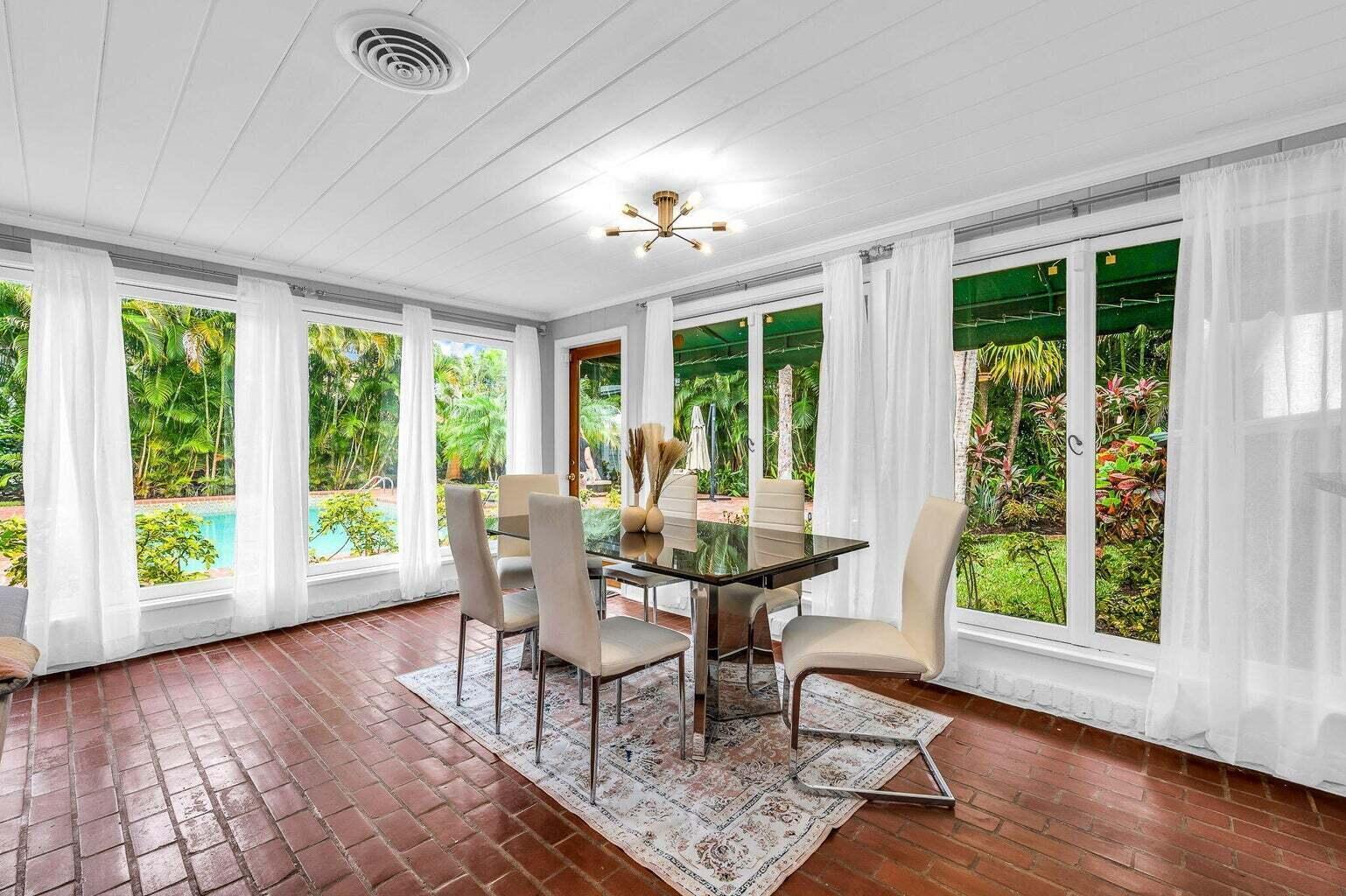 127 MIRAMAR, West Palm Beach FL 33405