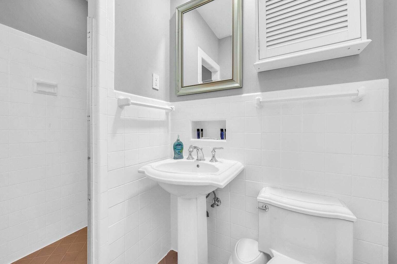 127 MIRAMAR, West Palm Beach FL 33405