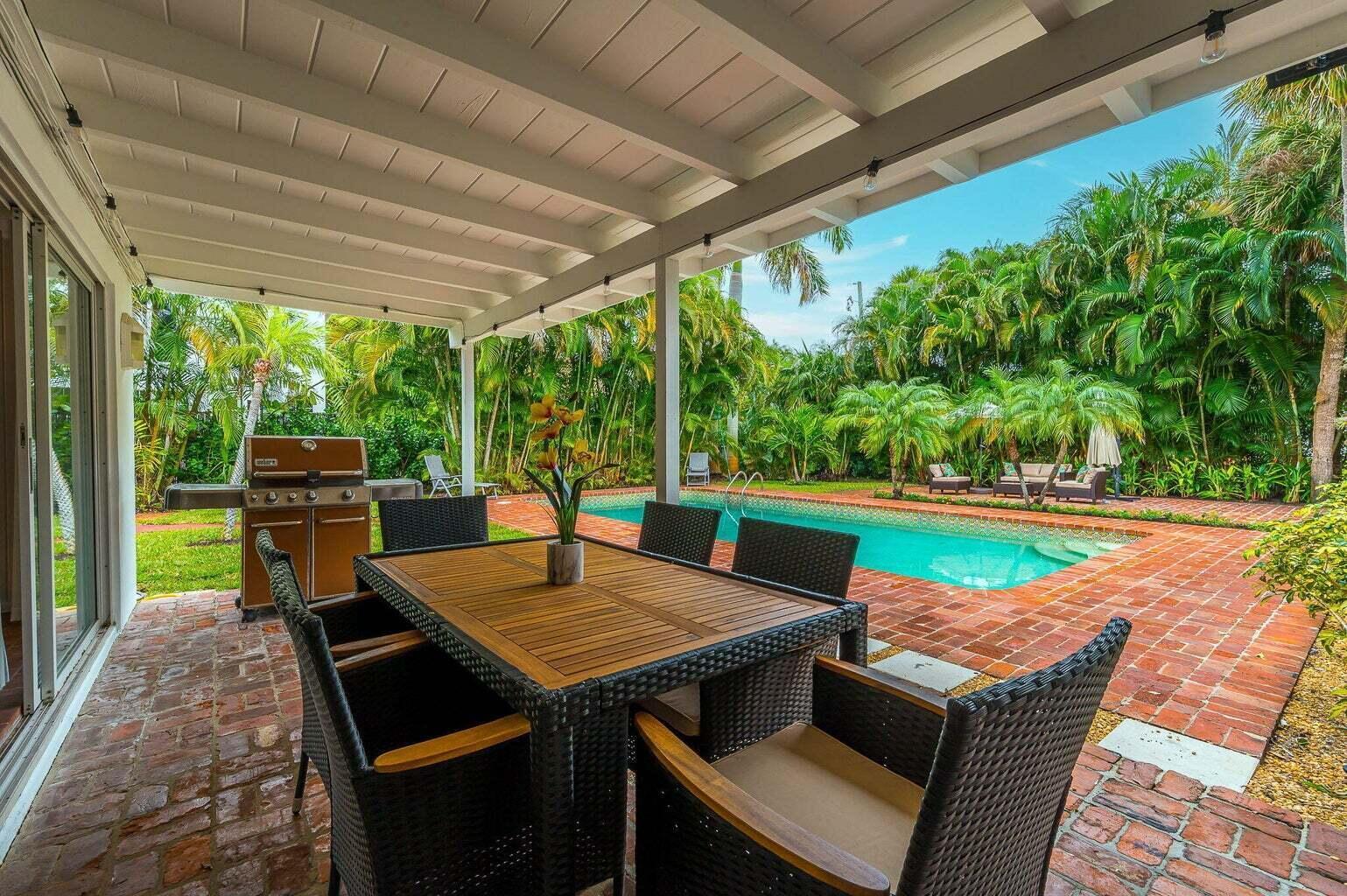 127 MIRAMAR, West Palm Beach FL 33405