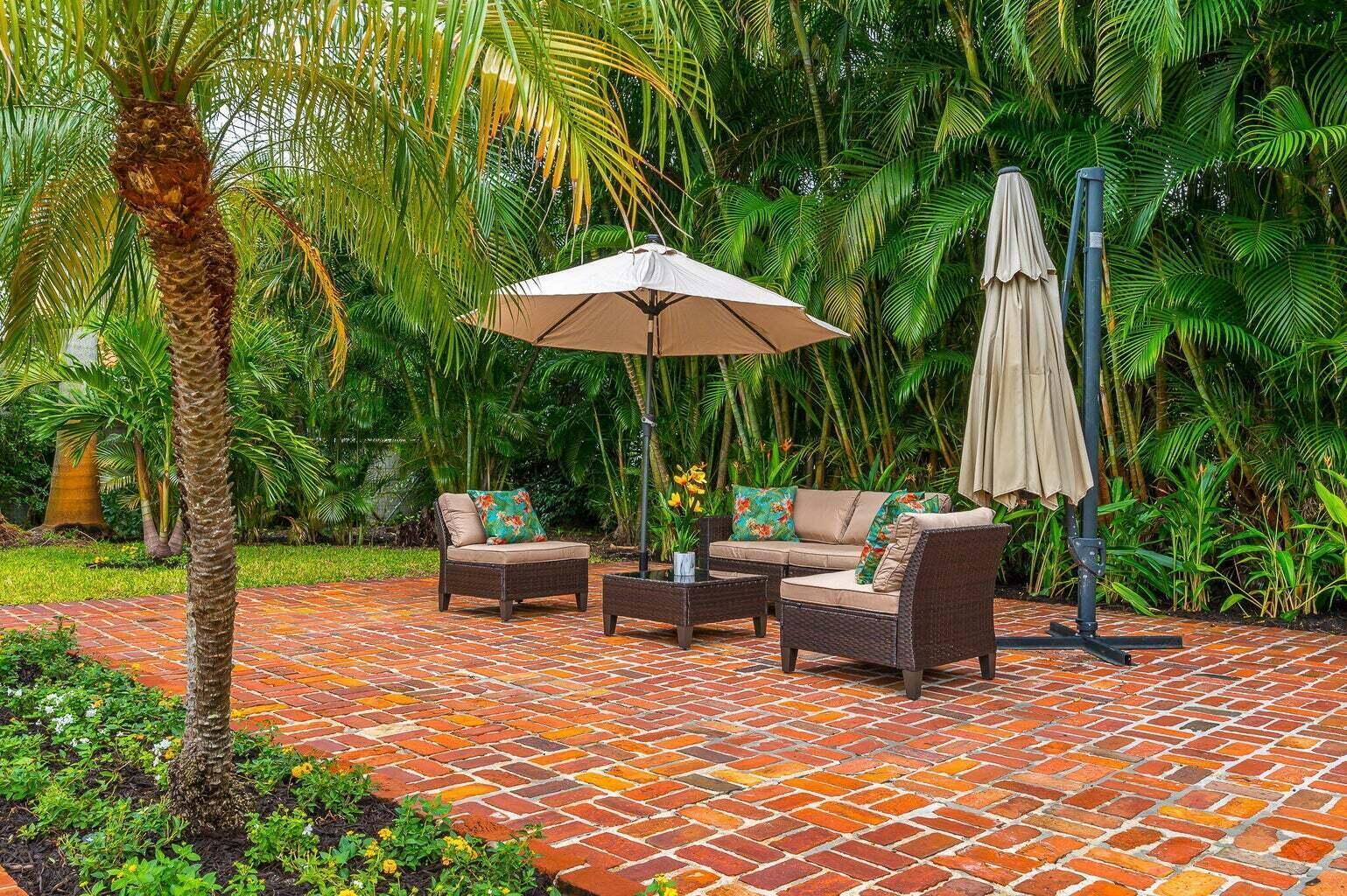 127 MIRAMAR, West Palm Beach FL 33405
