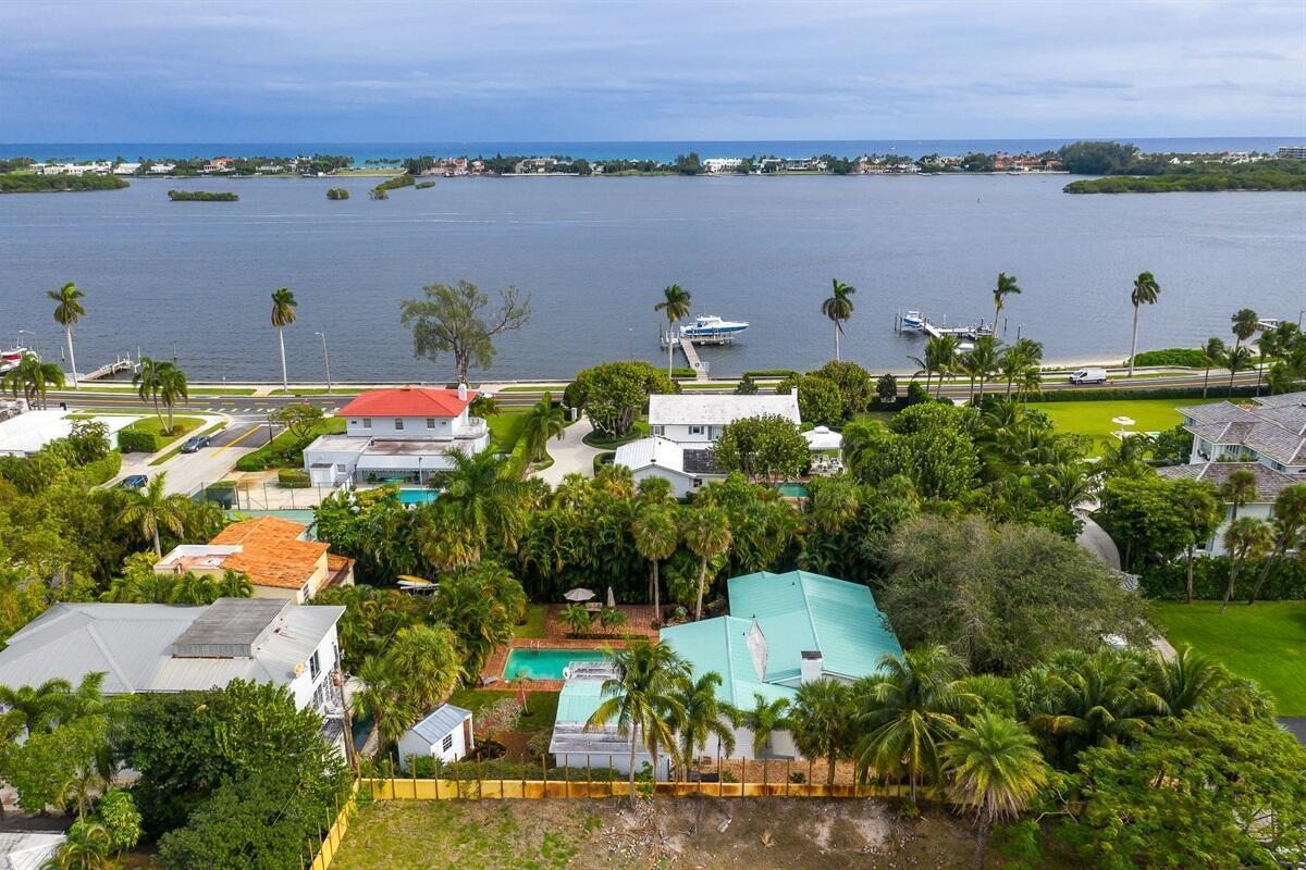 127 MIRAMAR, West Palm Beach FL 33405