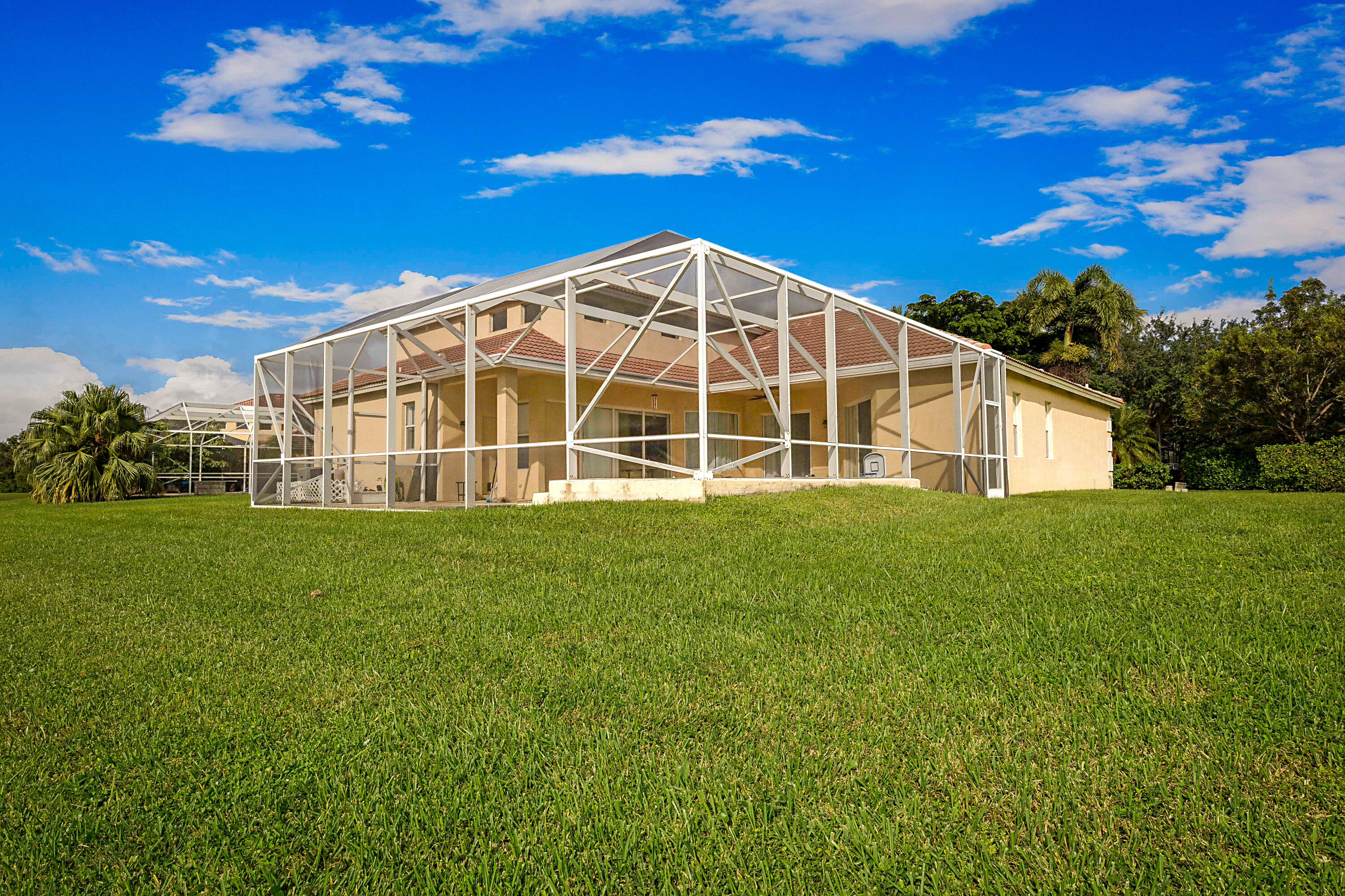 3626 E HAMILTON, West Palm Beach FL 33411