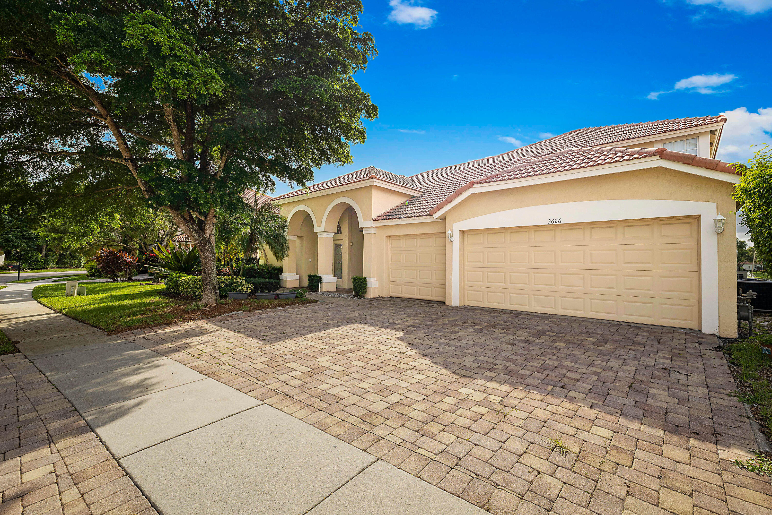 3626 E HAMILTON, West Palm Beach FL 33411
