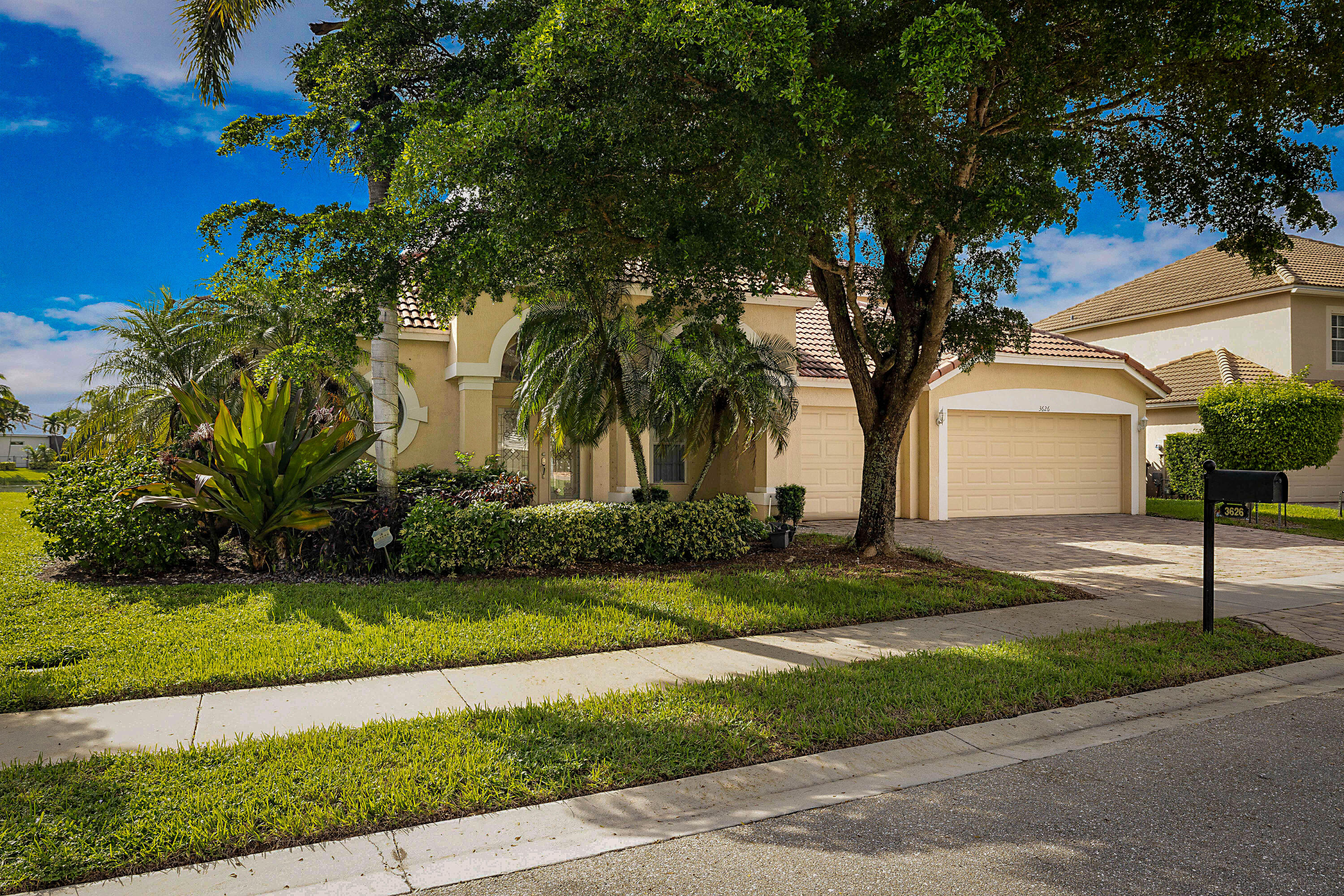 3626 E HAMILTON, West Palm Beach FL 33411