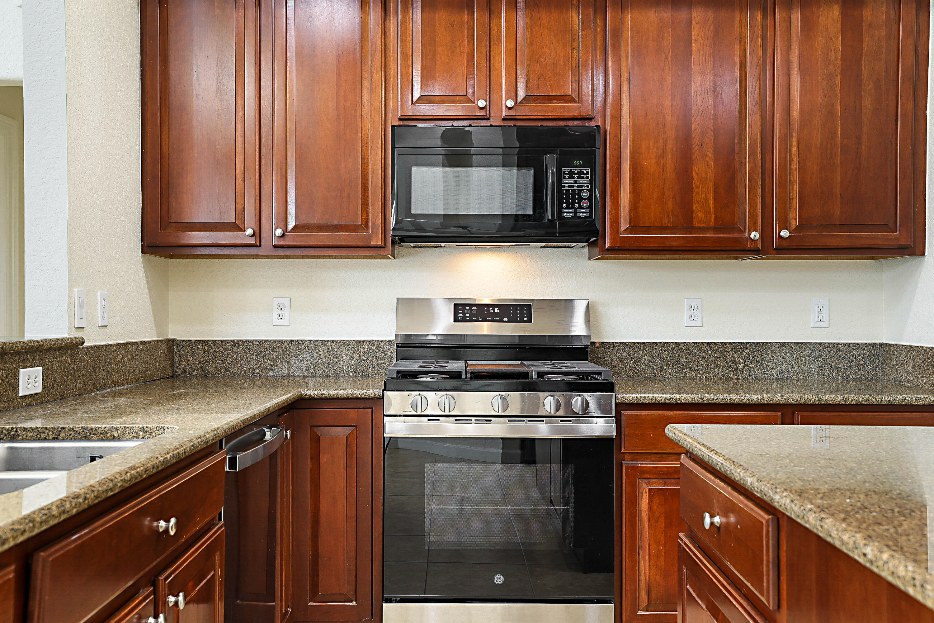3626 E HAMILTON, West Palm Beach FL 33411