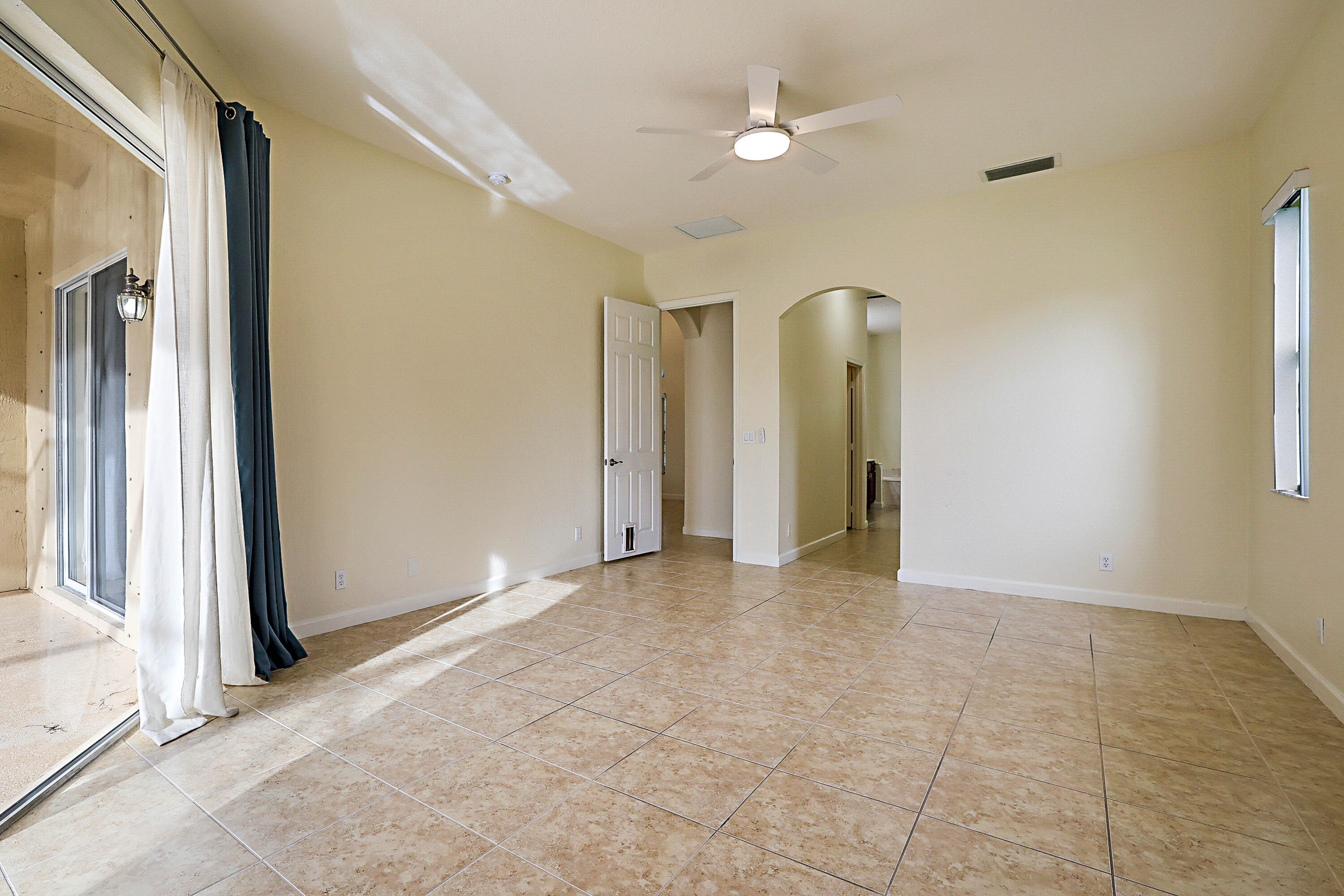 3626 E HAMILTON, West Palm Beach FL 33411