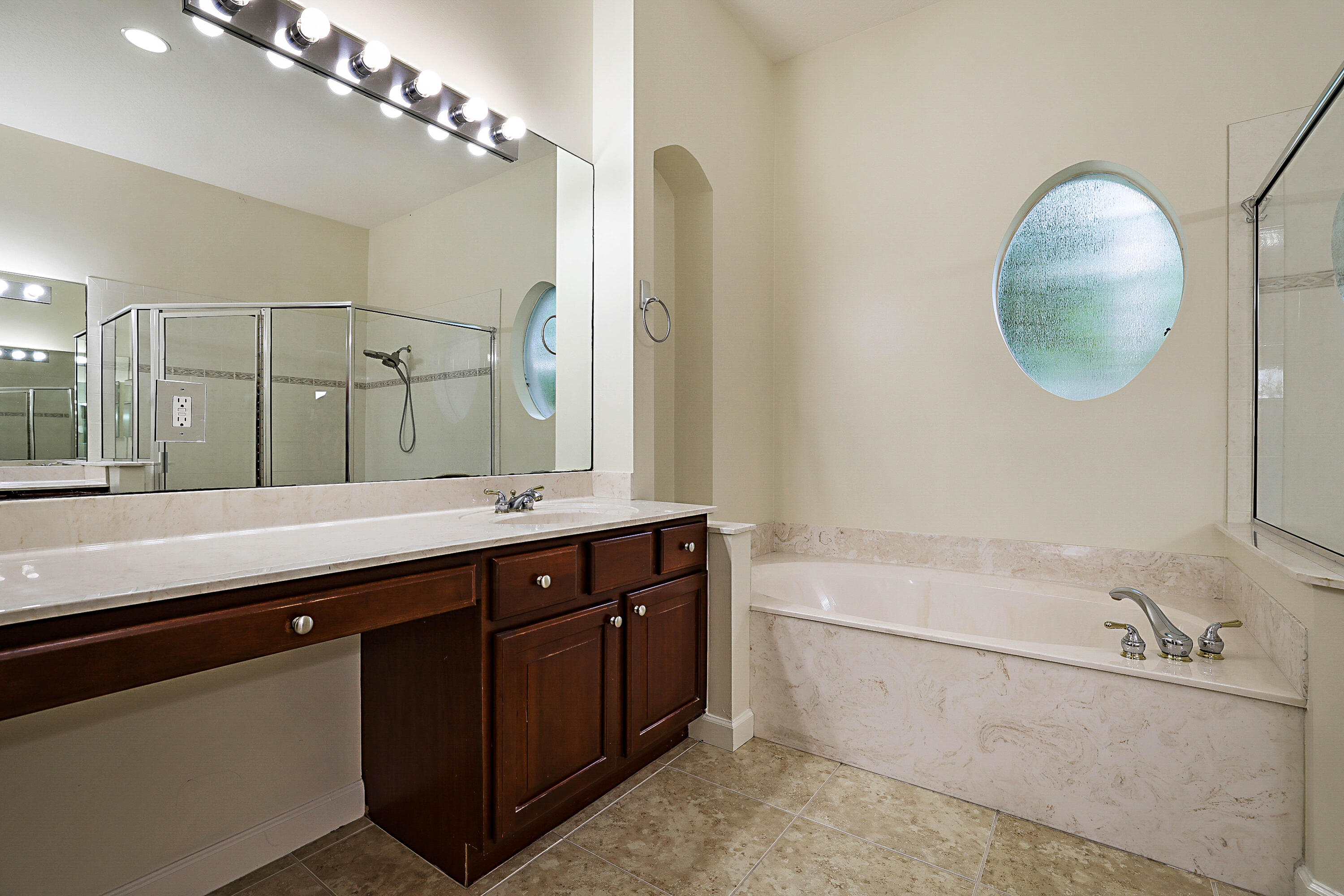 3626 E HAMILTON, West Palm Beach FL 33411