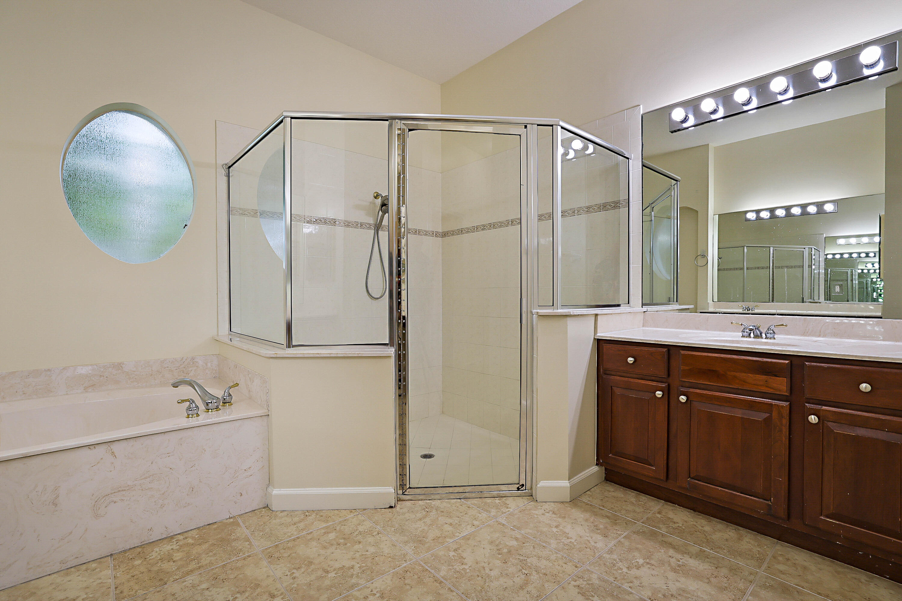 3626 E HAMILTON, West Palm Beach FL 33411
