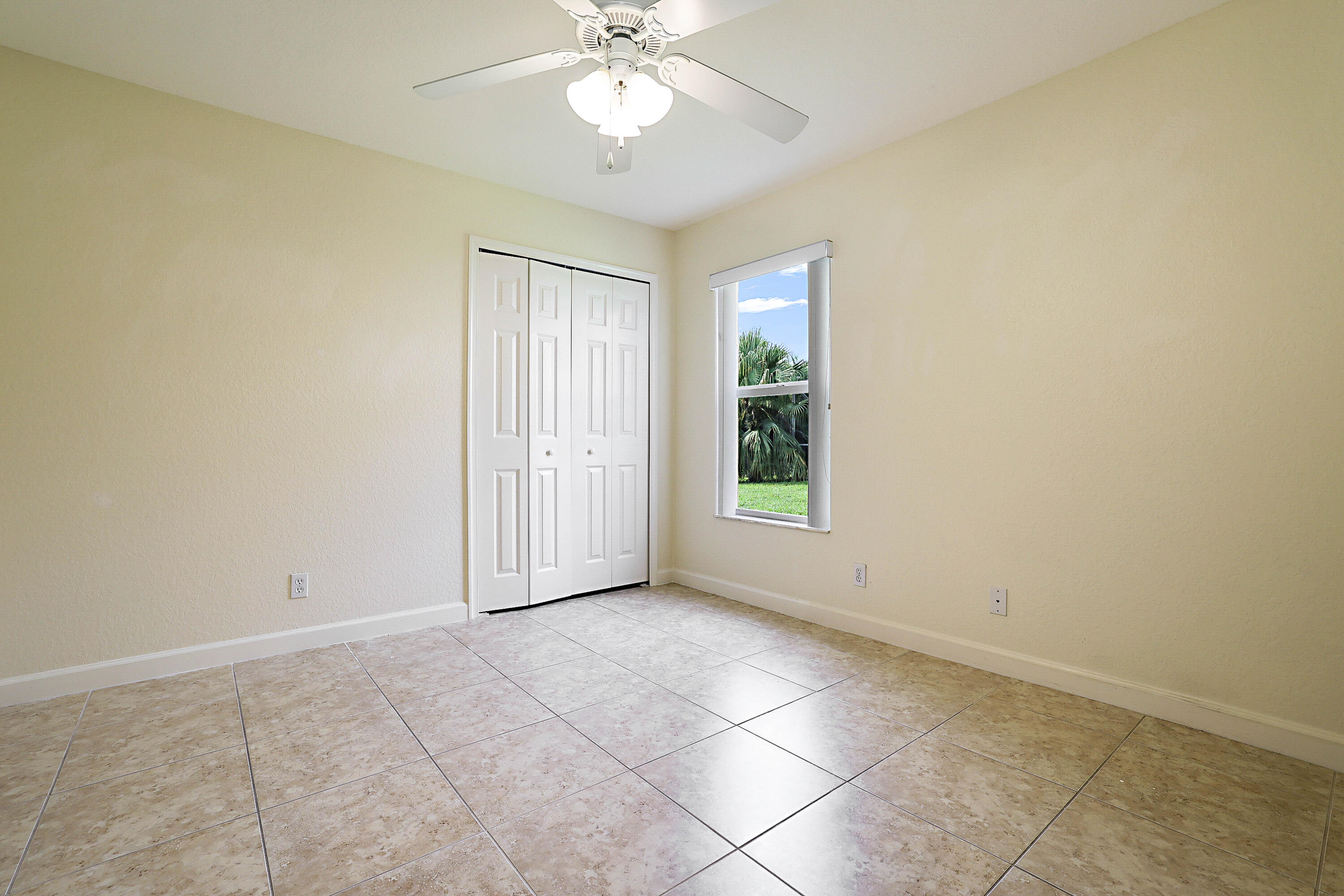 3626 E HAMILTON, West Palm Beach FL 33411
