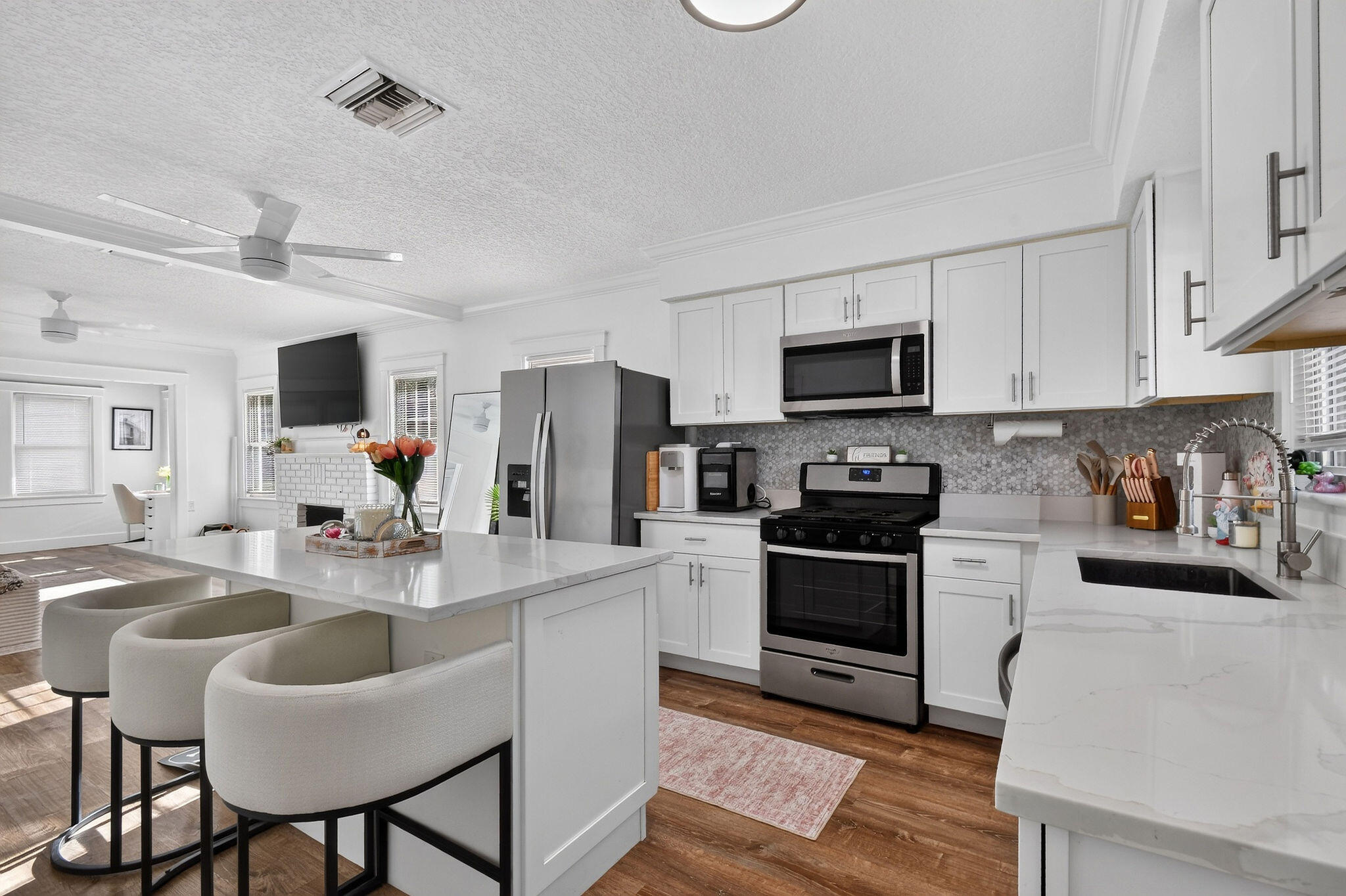415 Greenbriar, West Palm Beach FL 33403