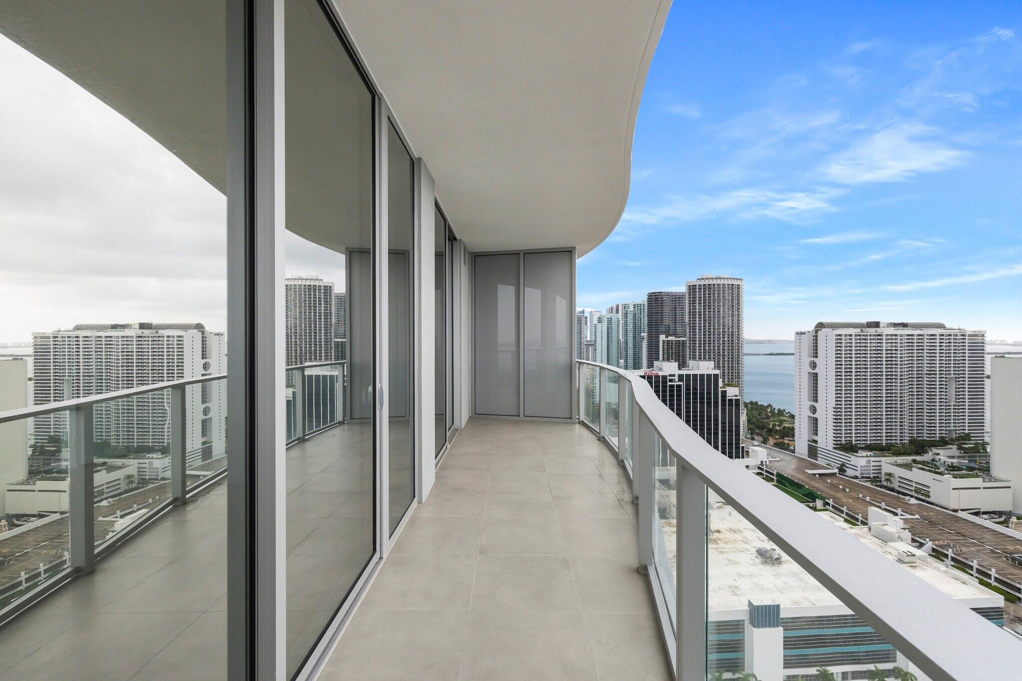 1400 Biscayne #3204, Miami FL 33132