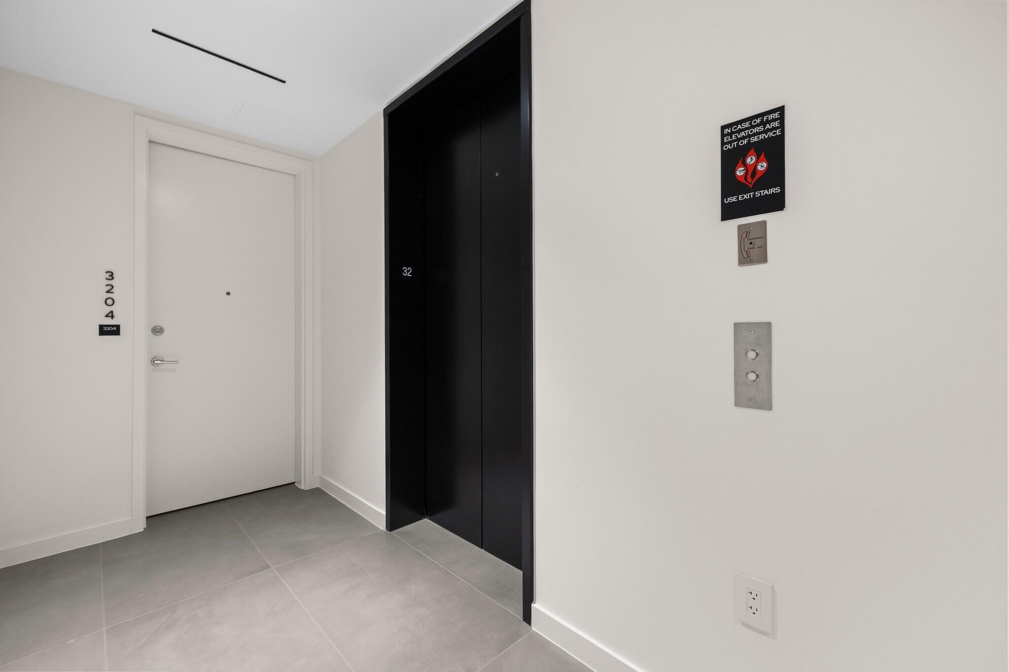 1400 Biscayne #3204, Miami FL 33132