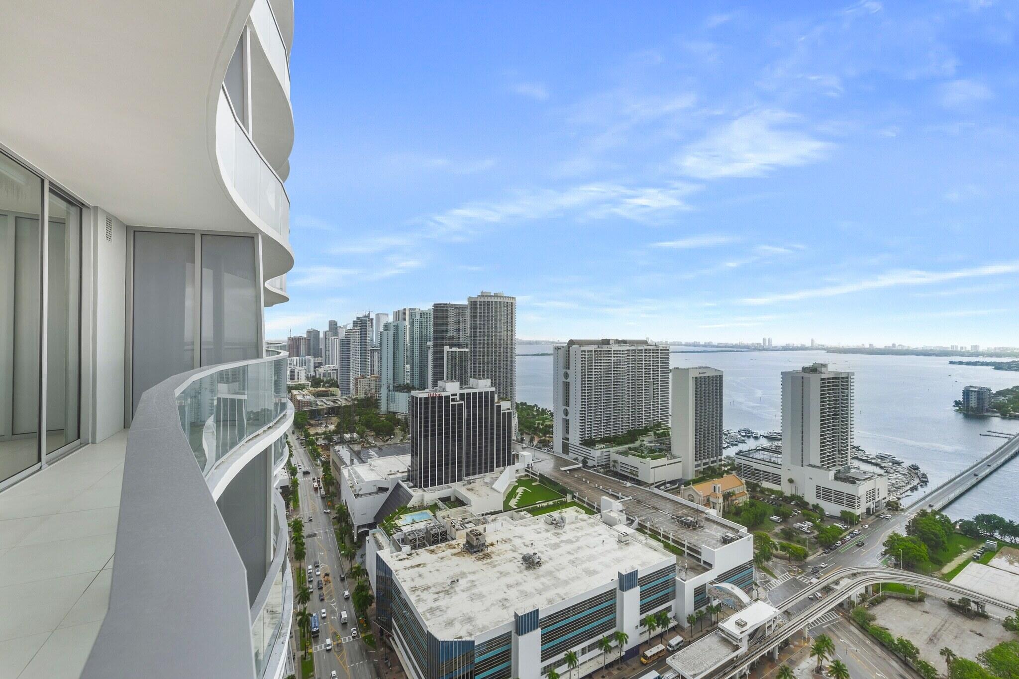 1400 Biscayne #3604, Miami FL 33132