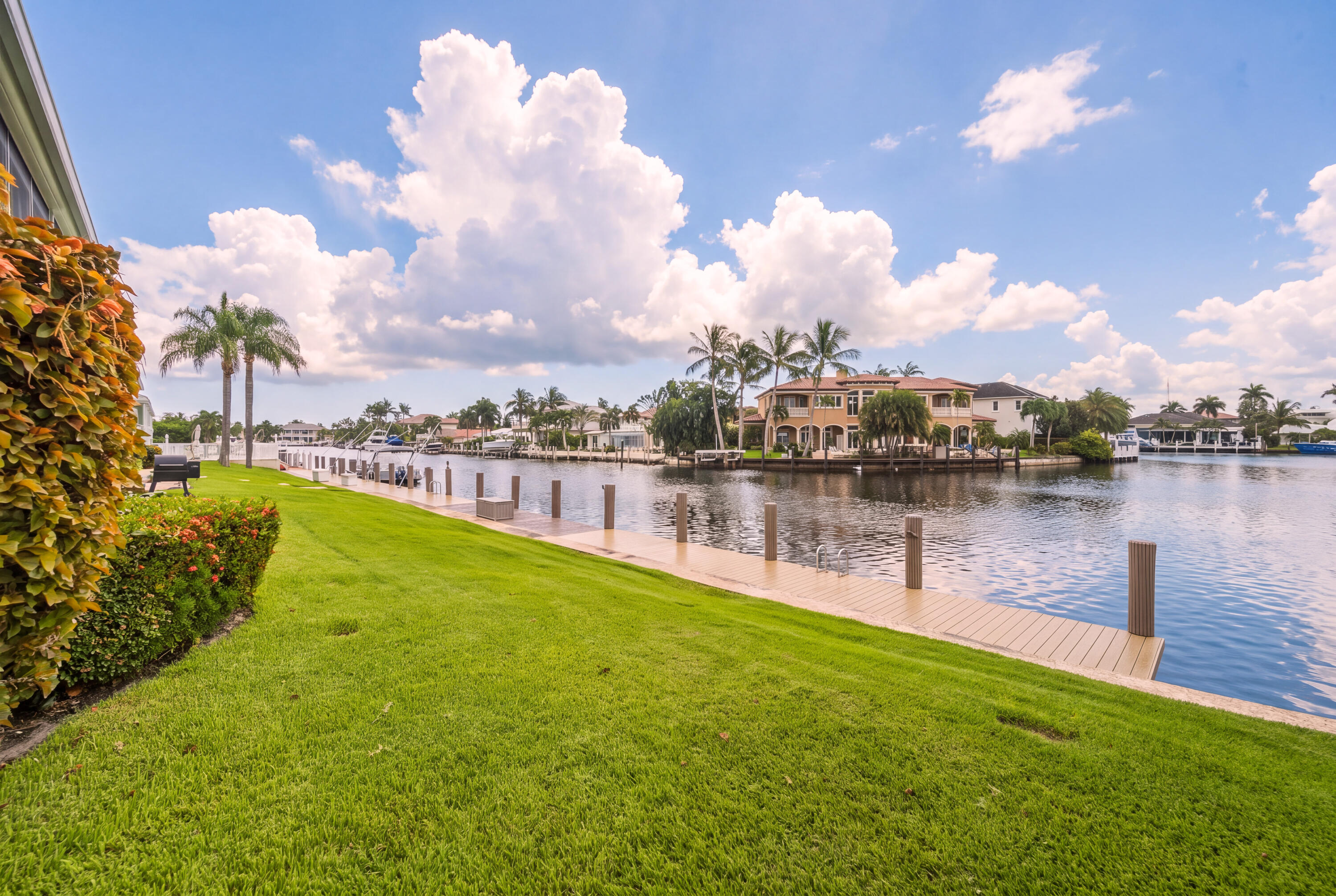 2330 NE 36th #11, Lighthouse Point FL 33064