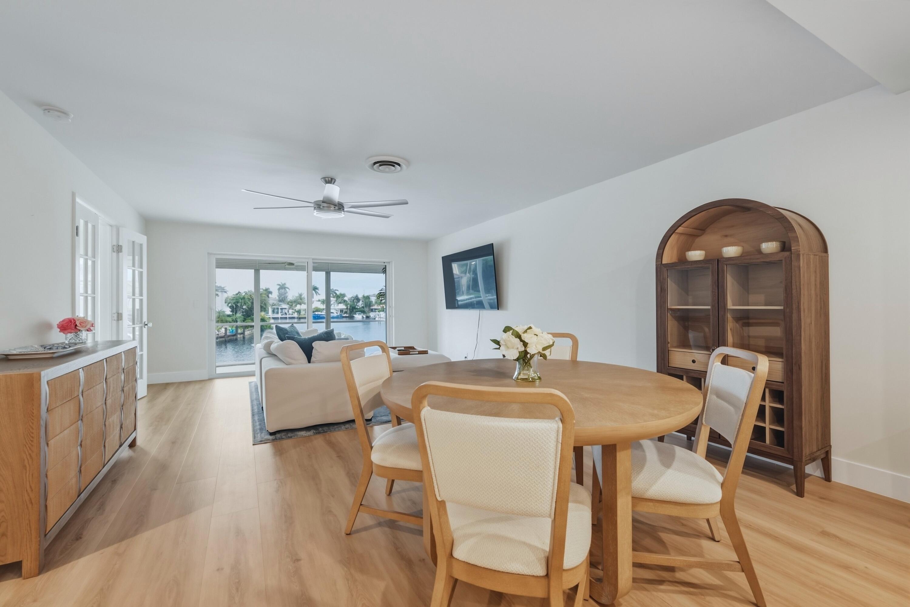 2330 NE 36th #11, Lighthouse Point FL 33064