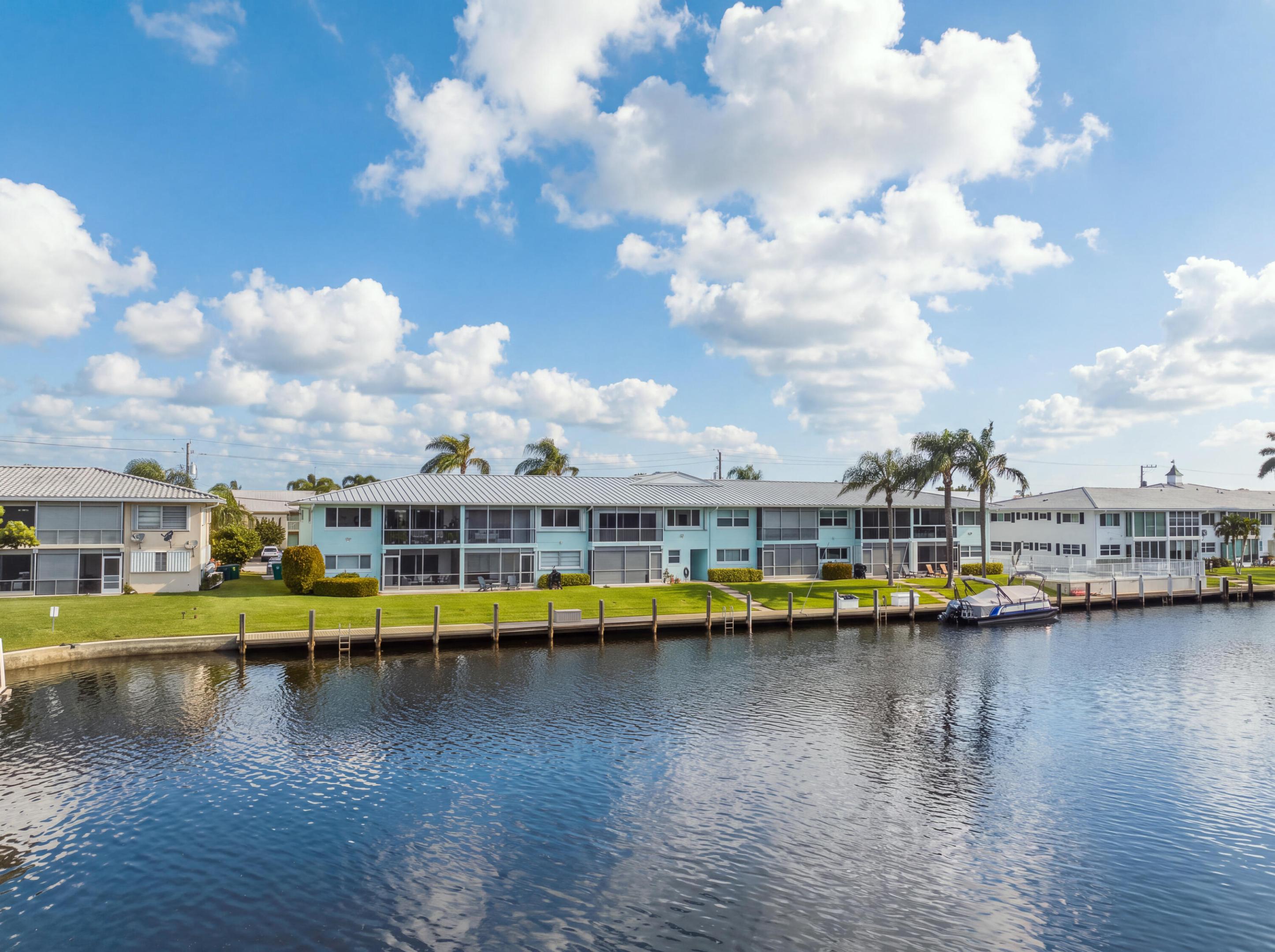 2330 NE 36th #11, Lighthouse Point FL 33064