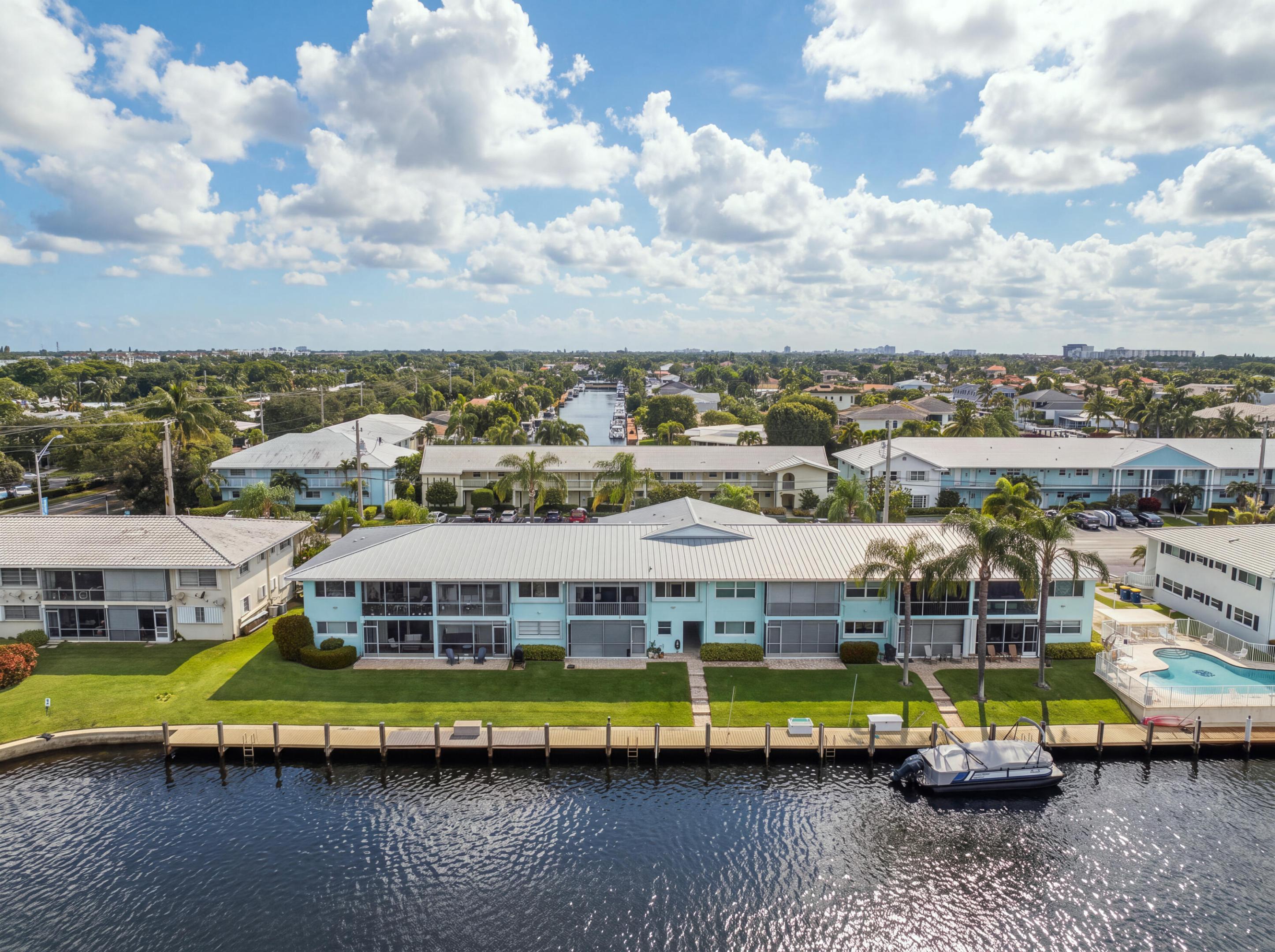 2330 NE 36th #11, Lighthouse Point FL 33064