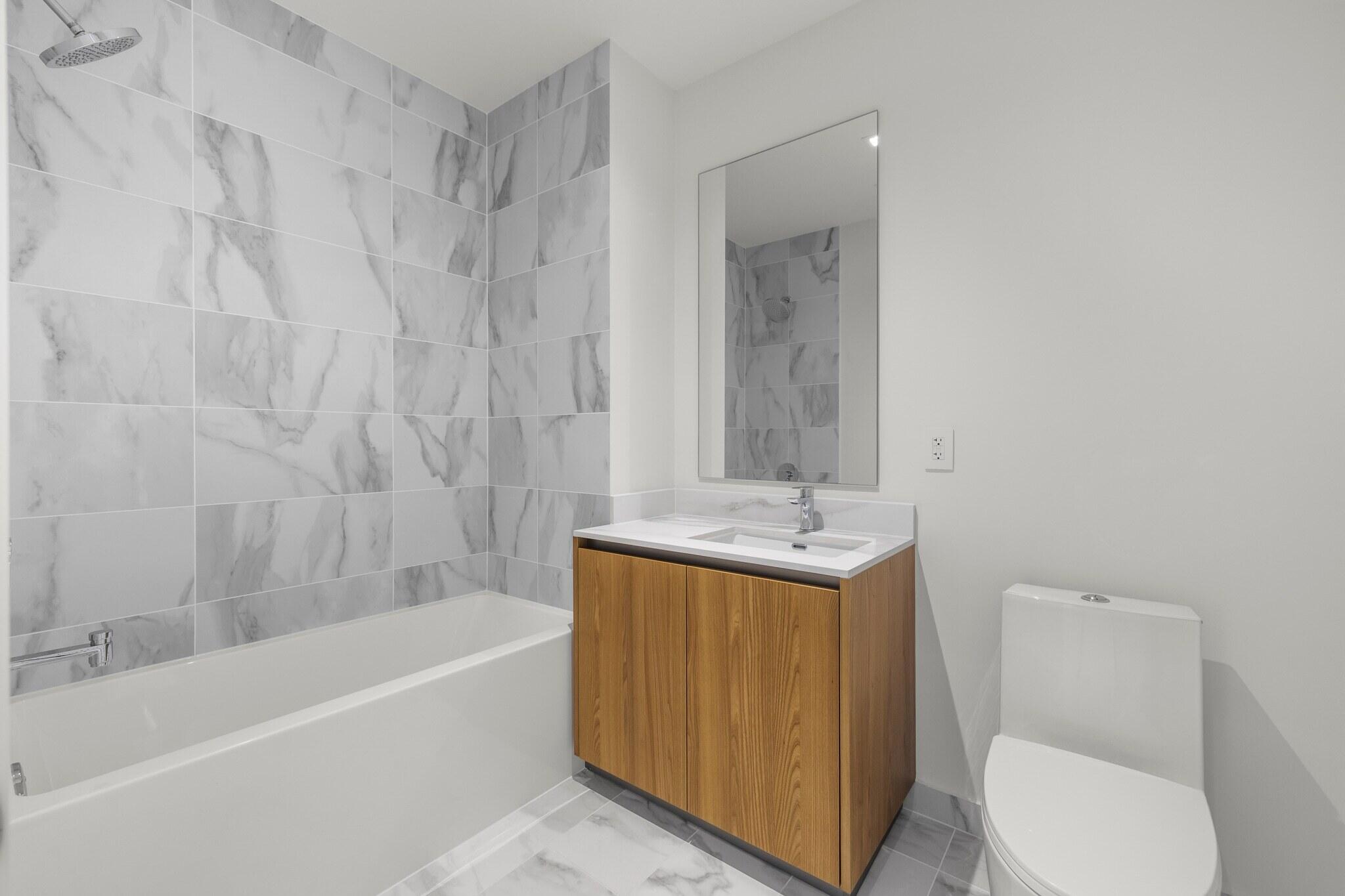 1400 Biscayne #2904, Miami FL 33132