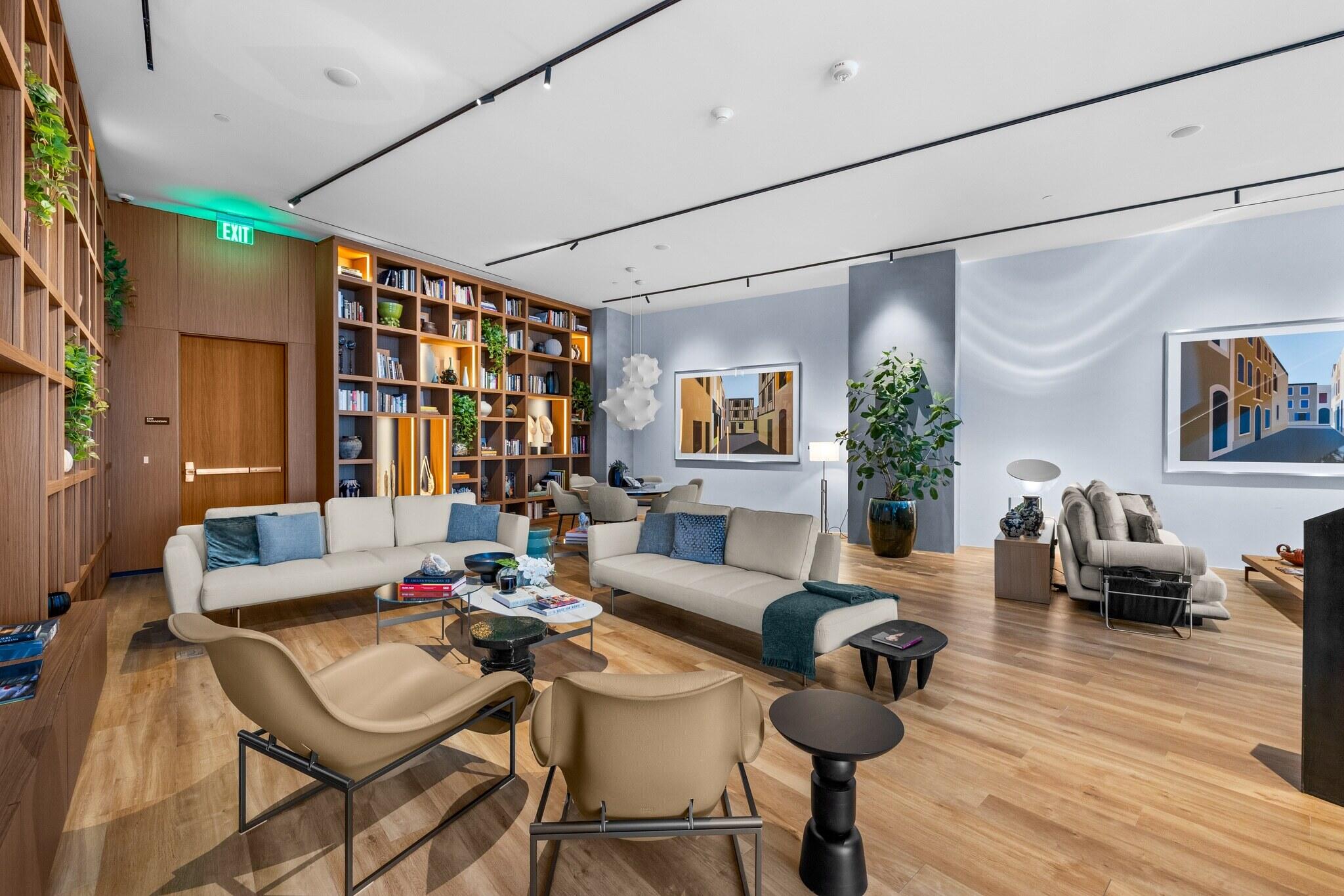 1400 Biscayne #2904, Miami FL 33132